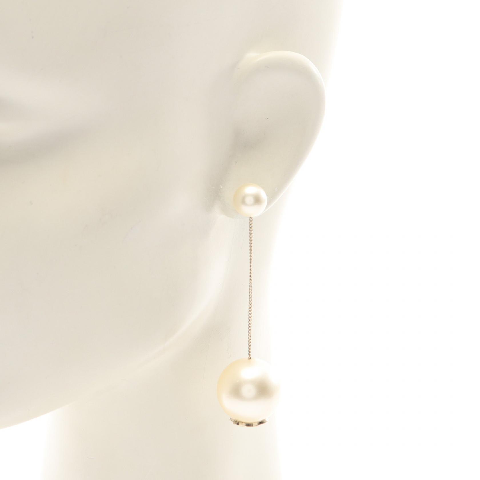 CHANEL COCO Mark Pierced earrings Gold Plated Artificial  display picture 3