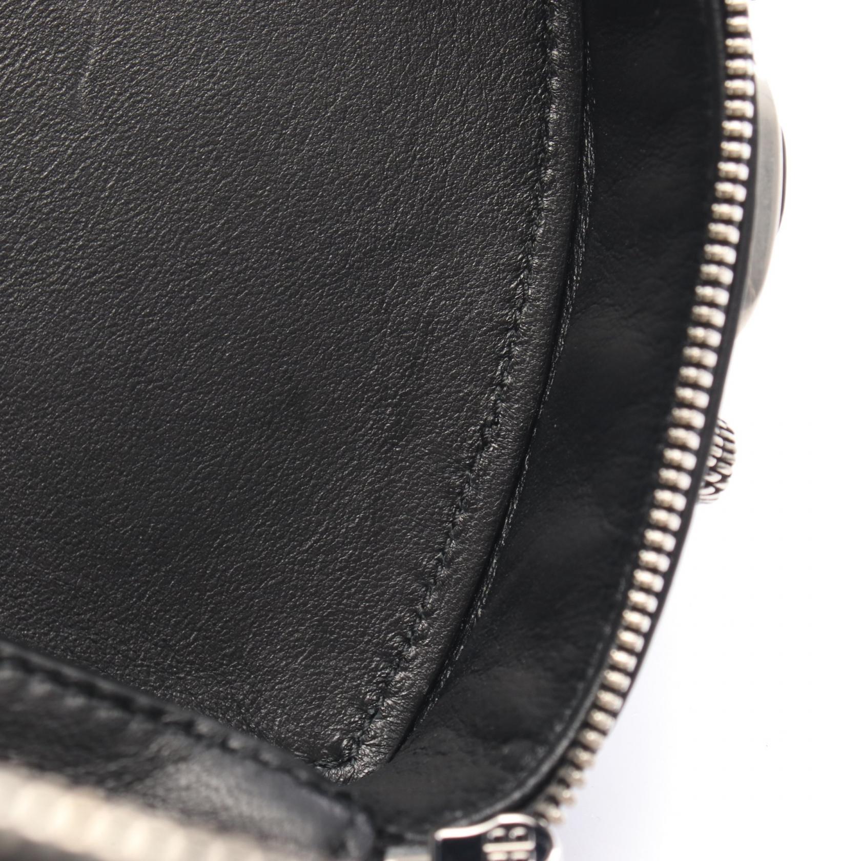 BALENCIAGA LE CAGOLE HEART Pouch 771674 1VG9Y 1000 leather Black