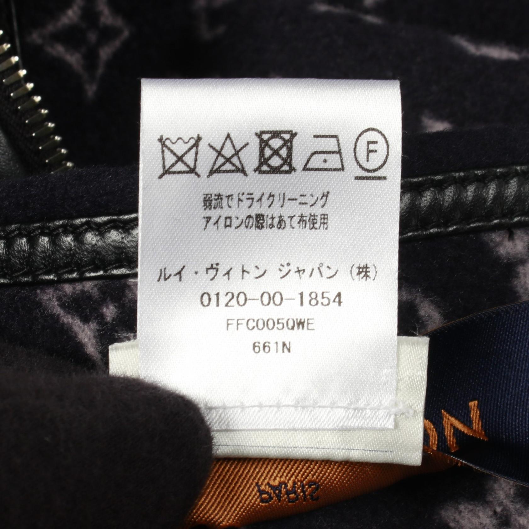 LOUIS VUITTON Monogram poncho #34 reversible wool Navy Used Women
