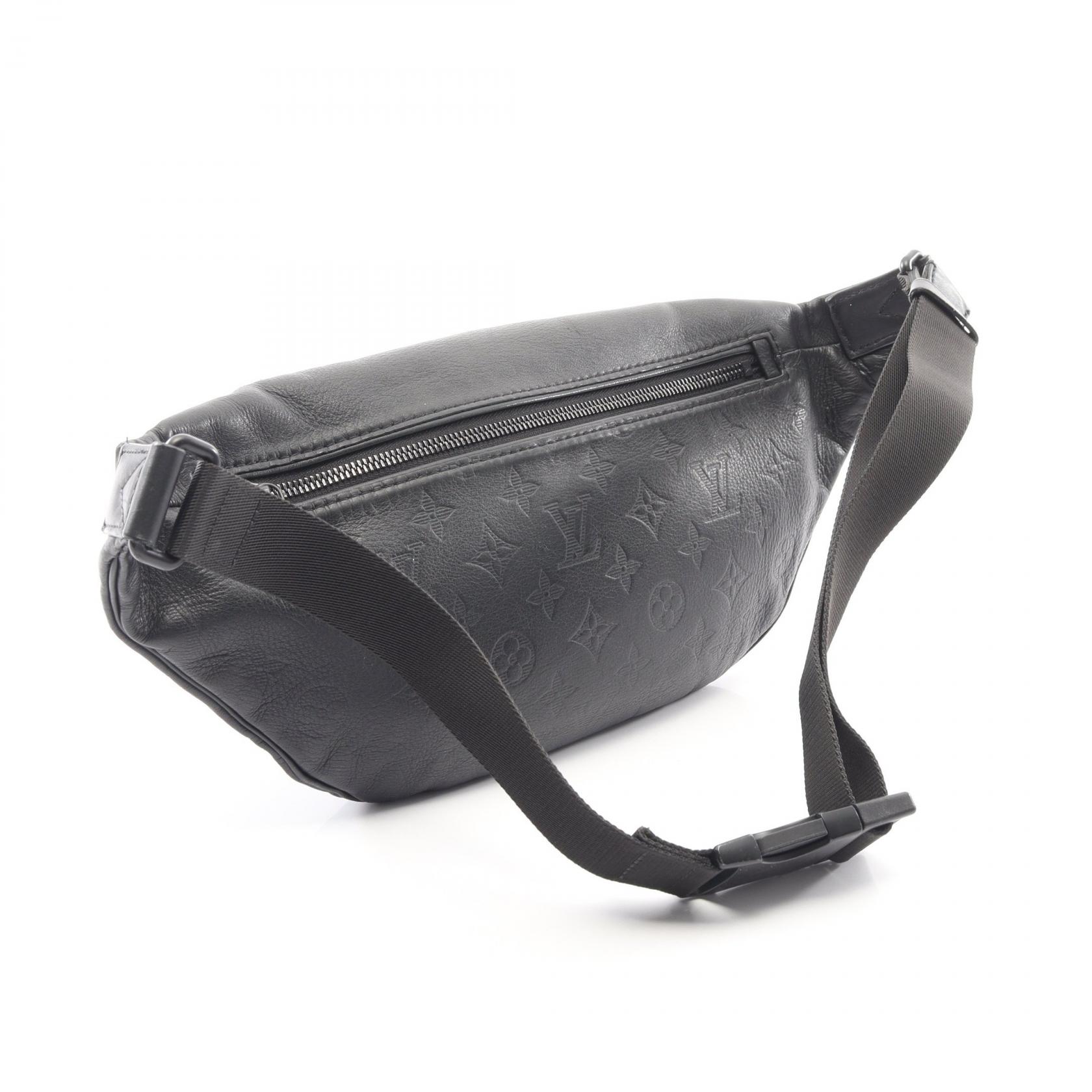 LOUIS VUITTON Discovery Bum belt waist bag PM M46036 Monogram