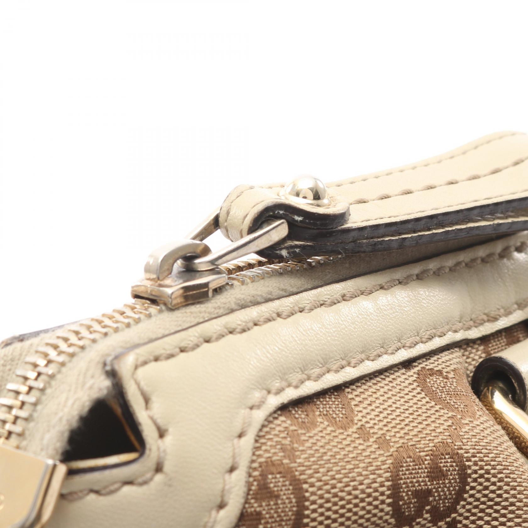 GUCCI Sukey GG Canvas Shoulder Crossbody Handbag 247902 leather