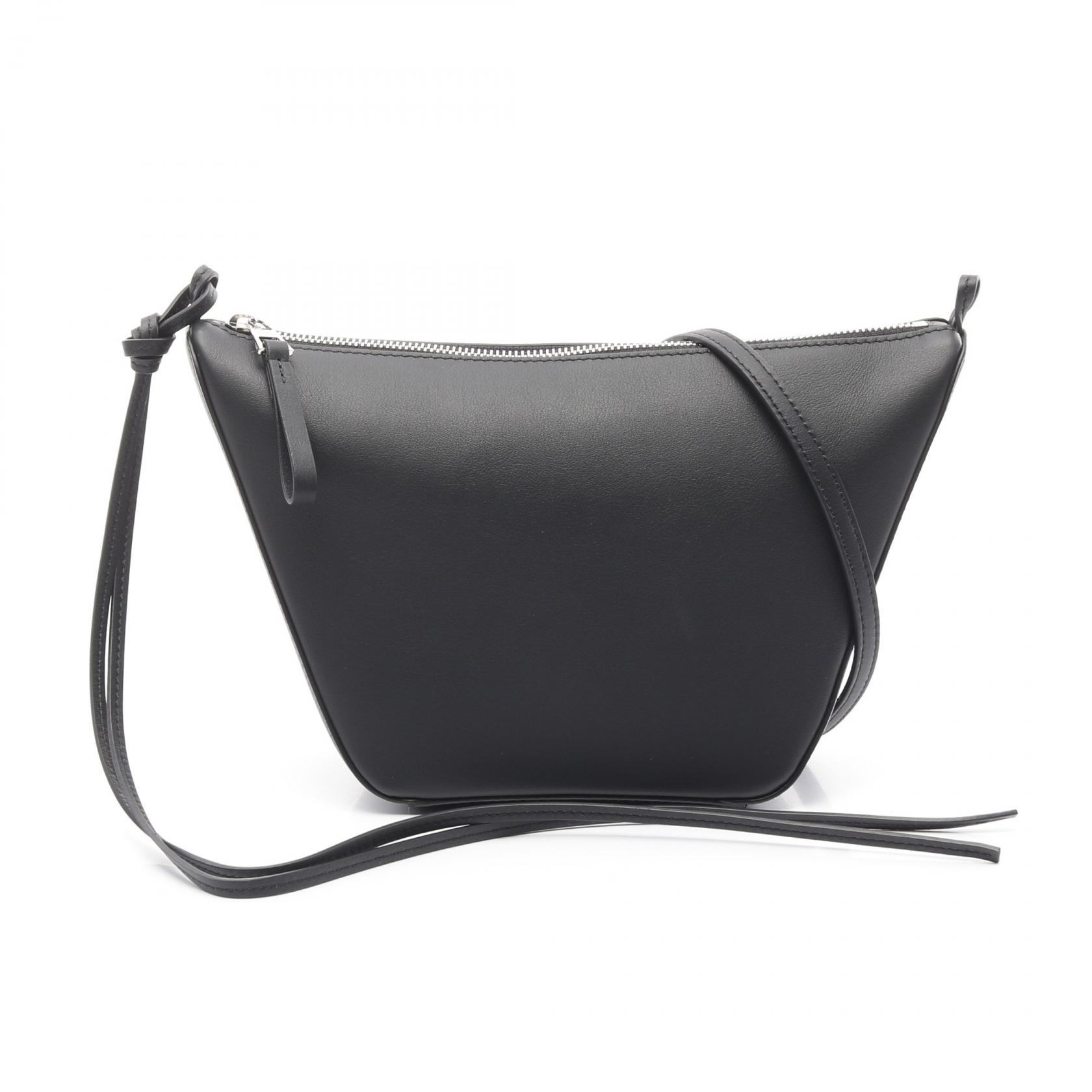 HOBO Bag ブラック ショルダーバッグ 箱付き LOEWE HAMMOCK HOBO MINI Shoulder Bag A538G13X011100 leather Black