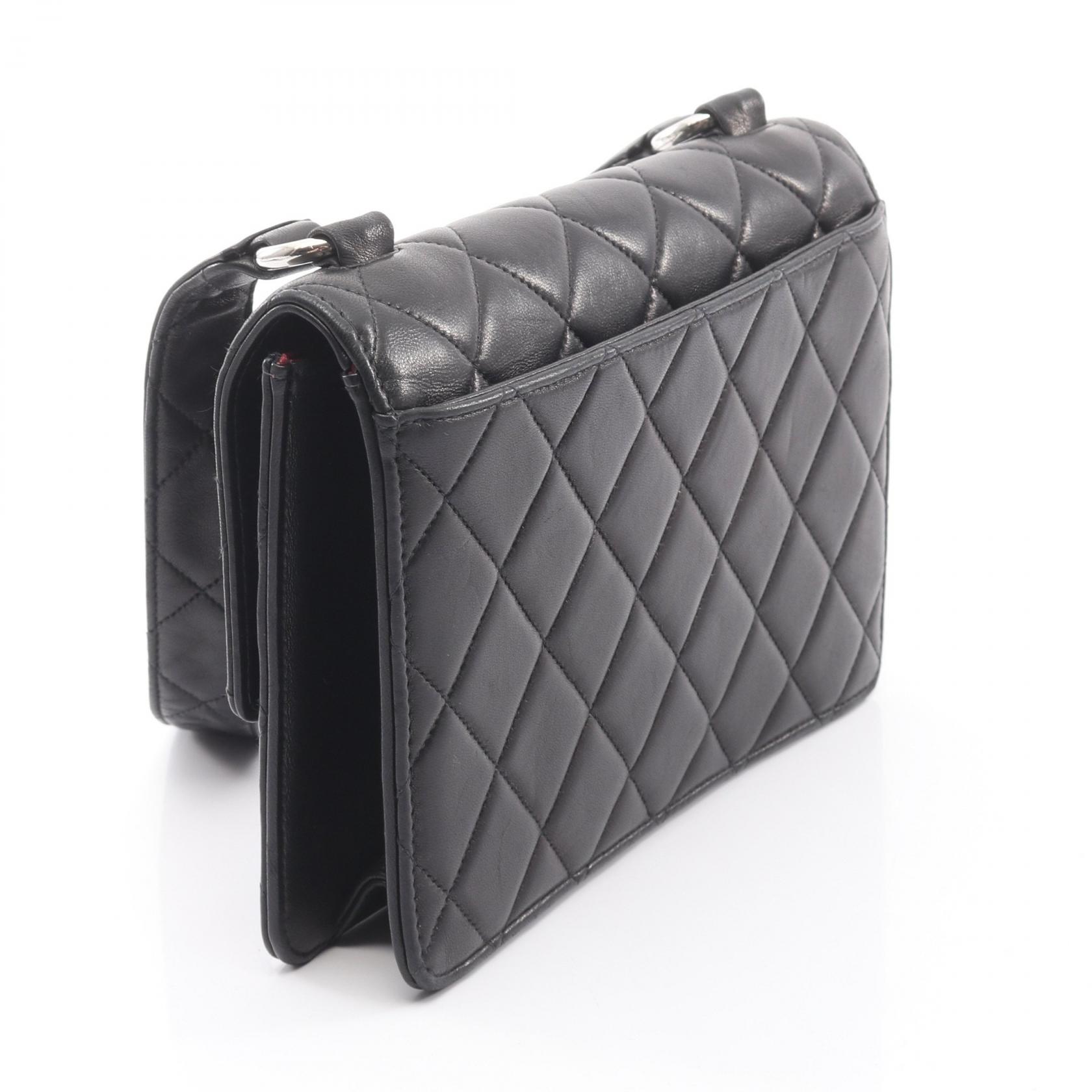 CHANEL Matelasse Shoulder Bag Lambskin sheep leather Black Used