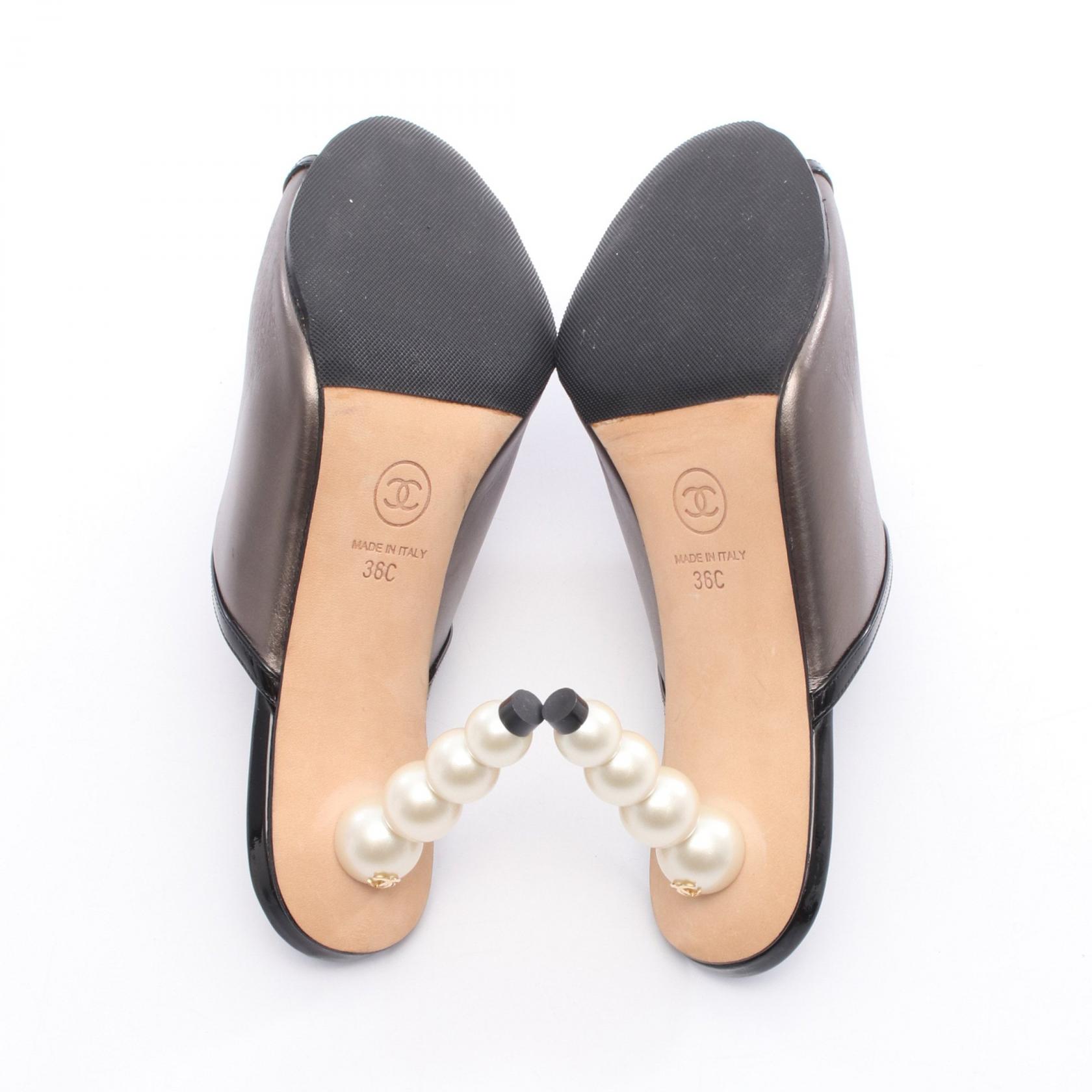 CHANEL Pearl Heel Sandals shoes G33573 leather Black Used Women