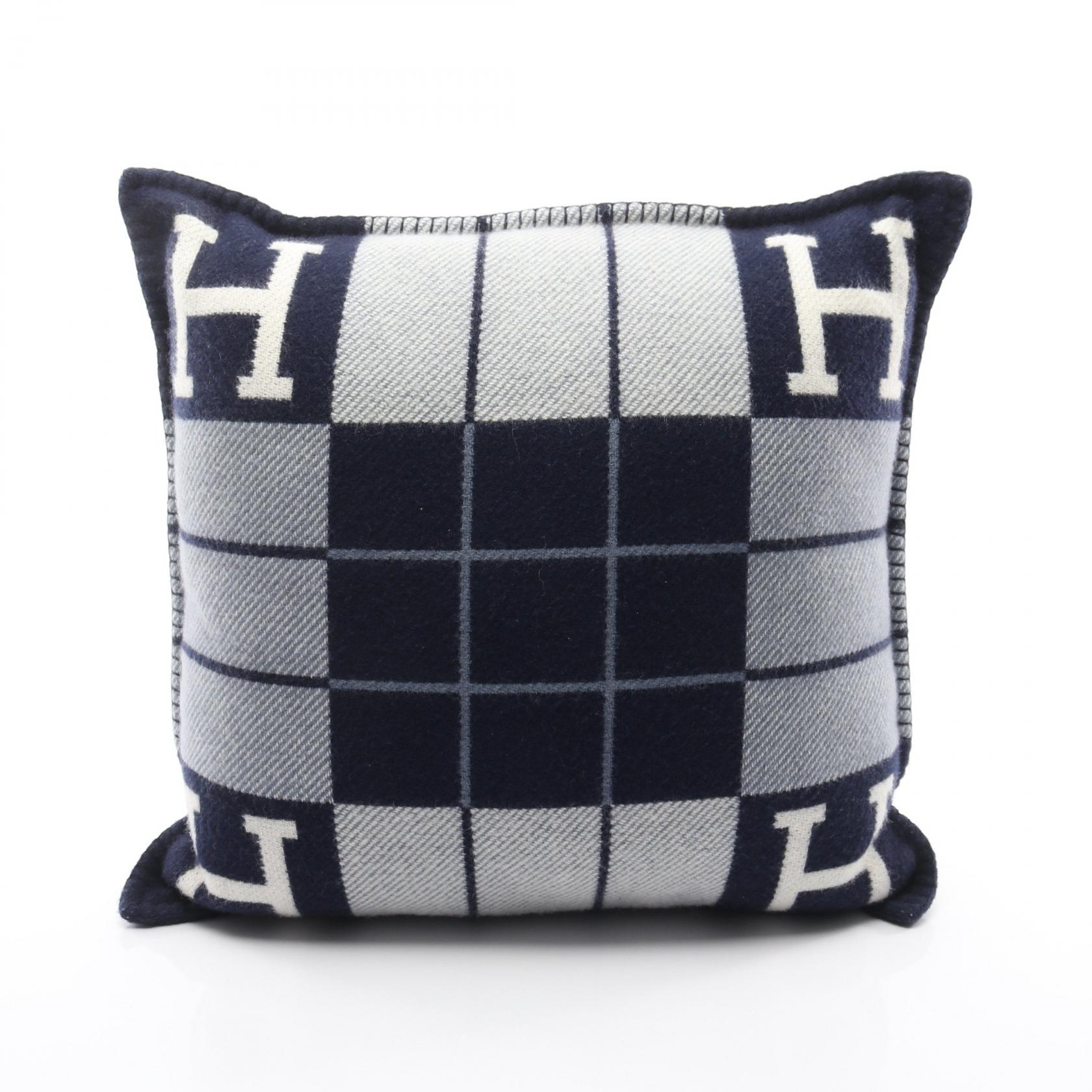 HERMES Avalon 3 PM cushion pillow wool cashmere Navy Blue Used
