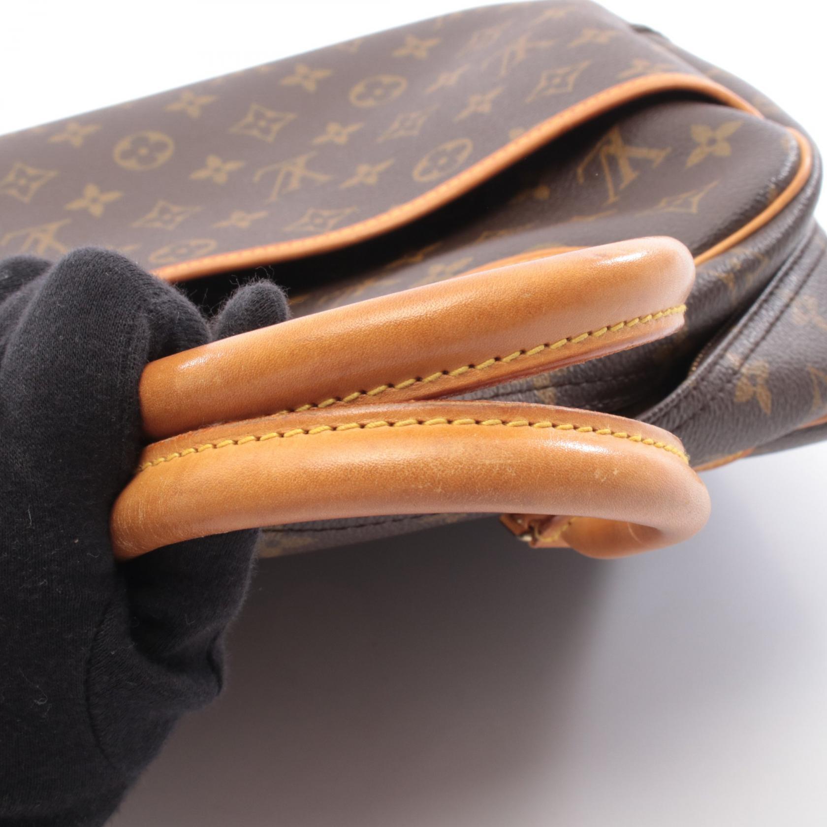 LOUIS VUITTON Deauville Bowling Vanity Handbag M47270 Monogram