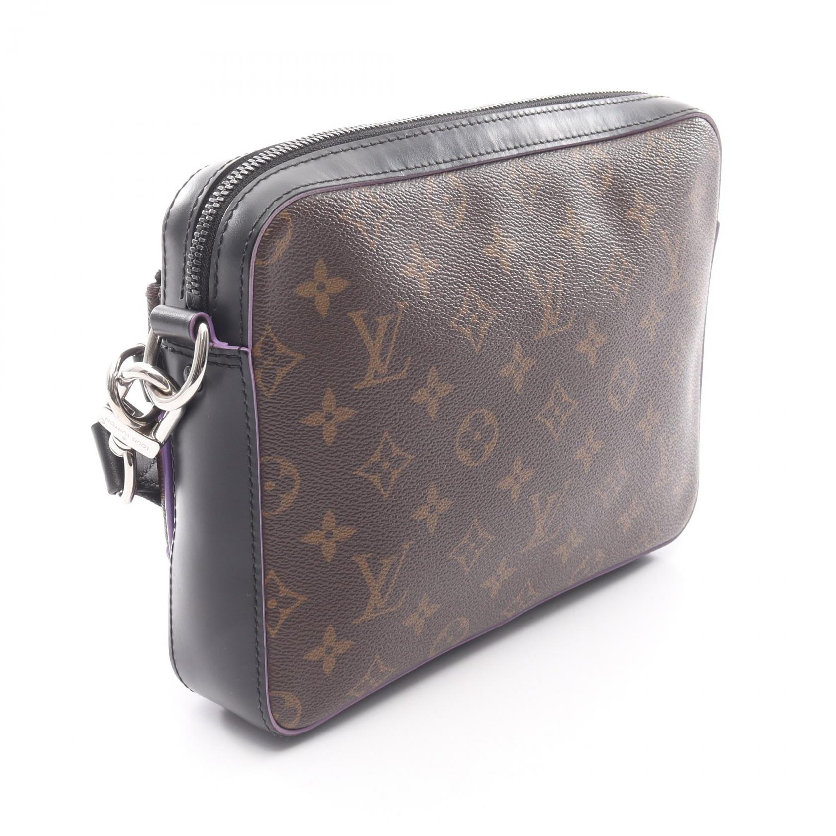 LOUIS VUITTON Trio Messenger Shoulder Bag M46266 Monogram macassar