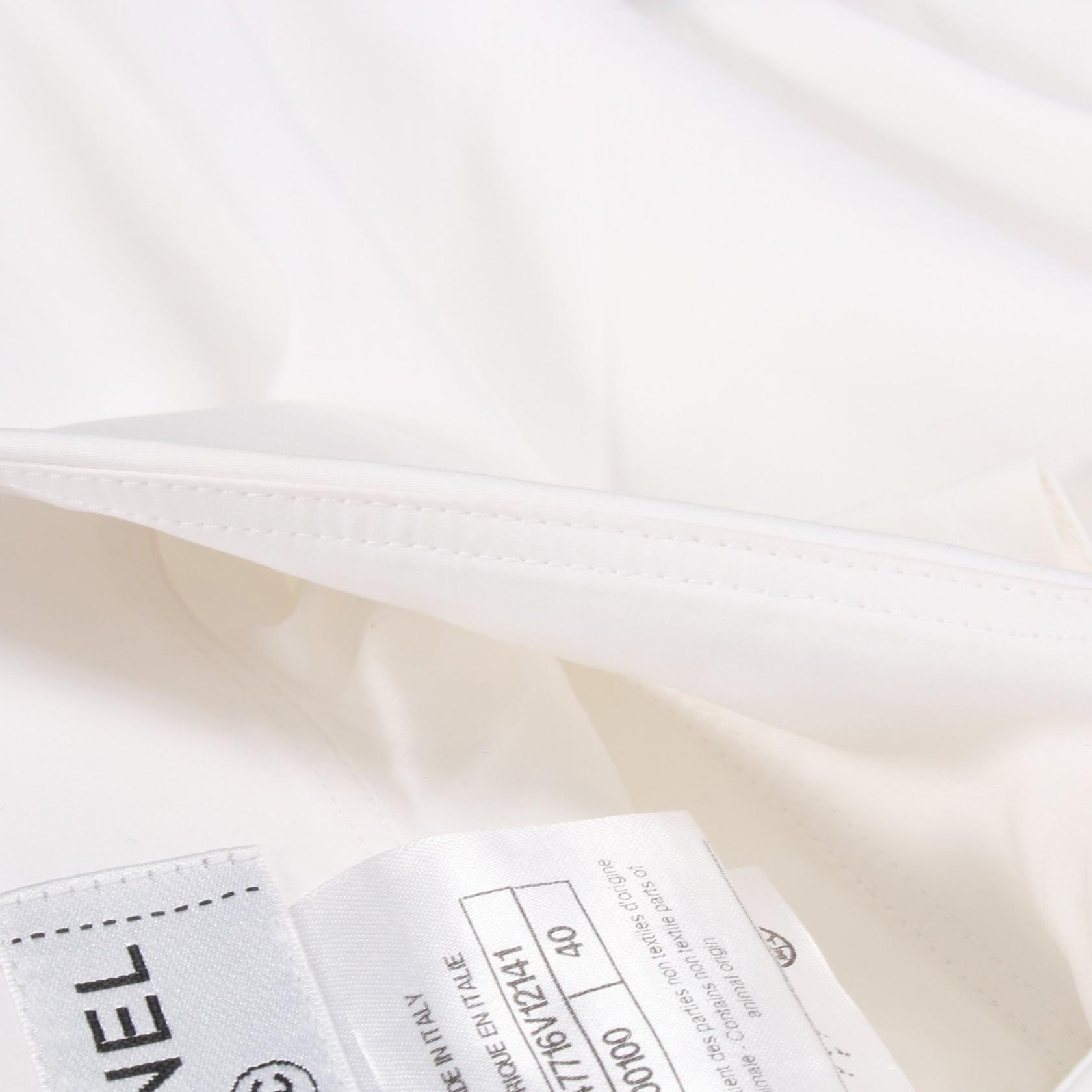 CHANEL Ruffle sleeveless shirt blouse P47716V12141 cotton White