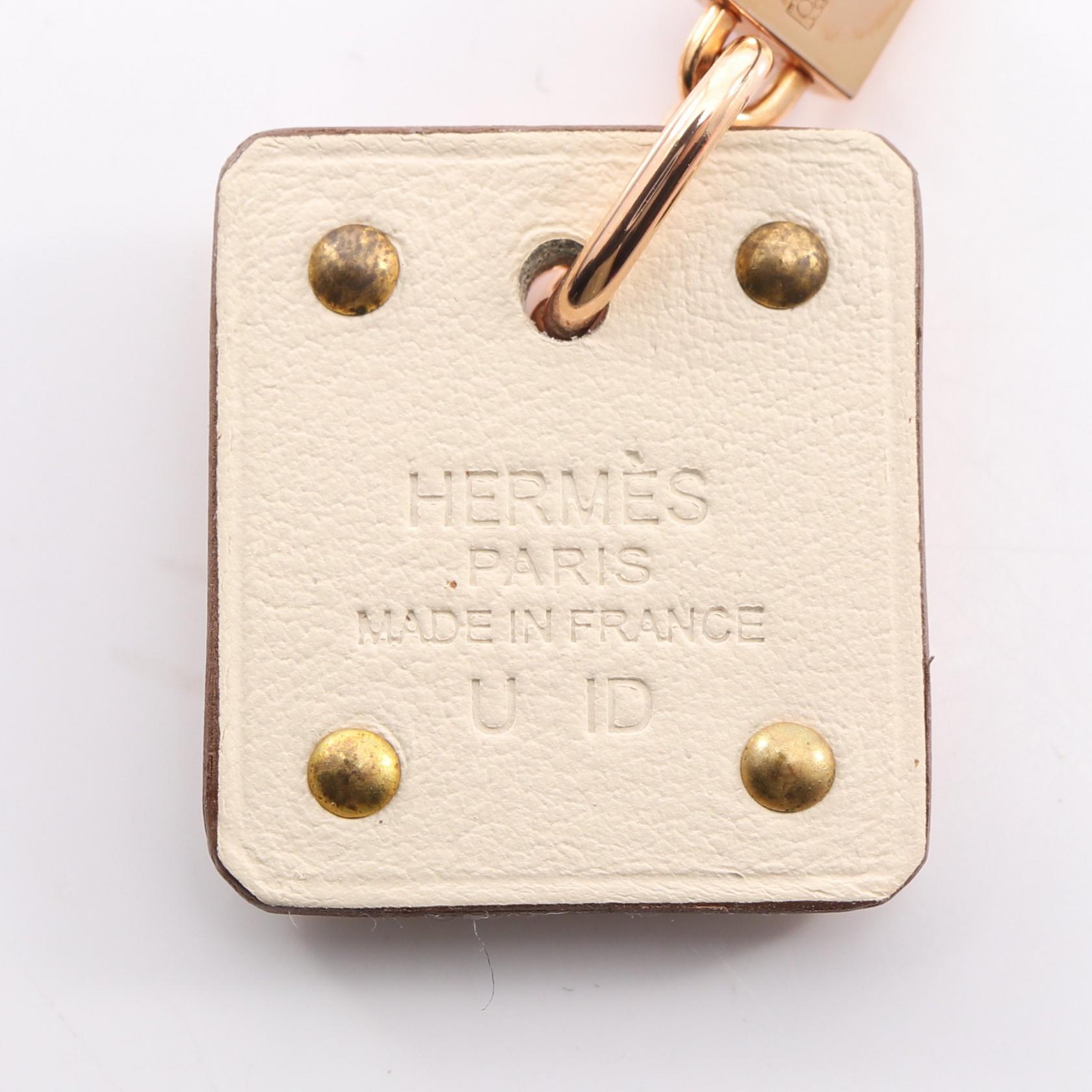 HERMES As de Coeur Pierced earrings Gold Plated leather  display picture 2