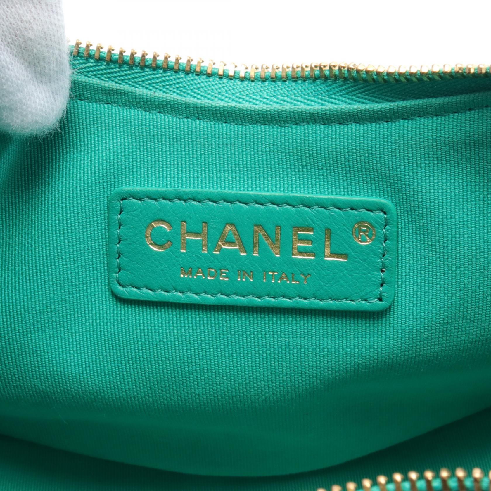 CHANEL Matelasse Coco Mark Gloves Lambskin Leather Black