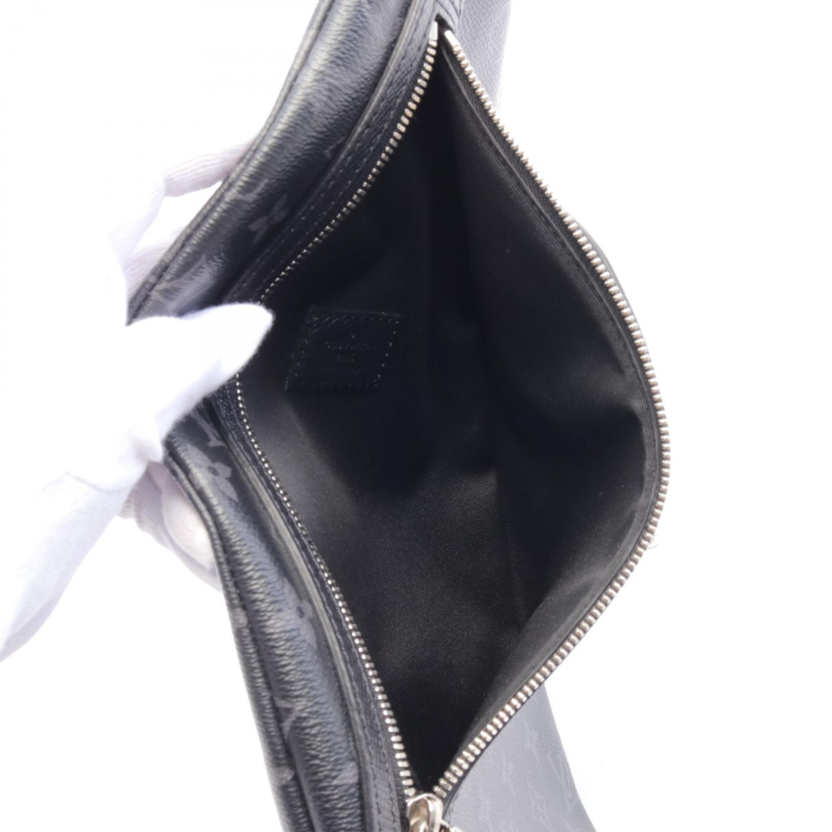 LOUIS VUITTON Duo Taigarama Sling Waist bum bag M30936 LOUIS VUITTON Duo Taigarama Sling Waist bum bag M30936