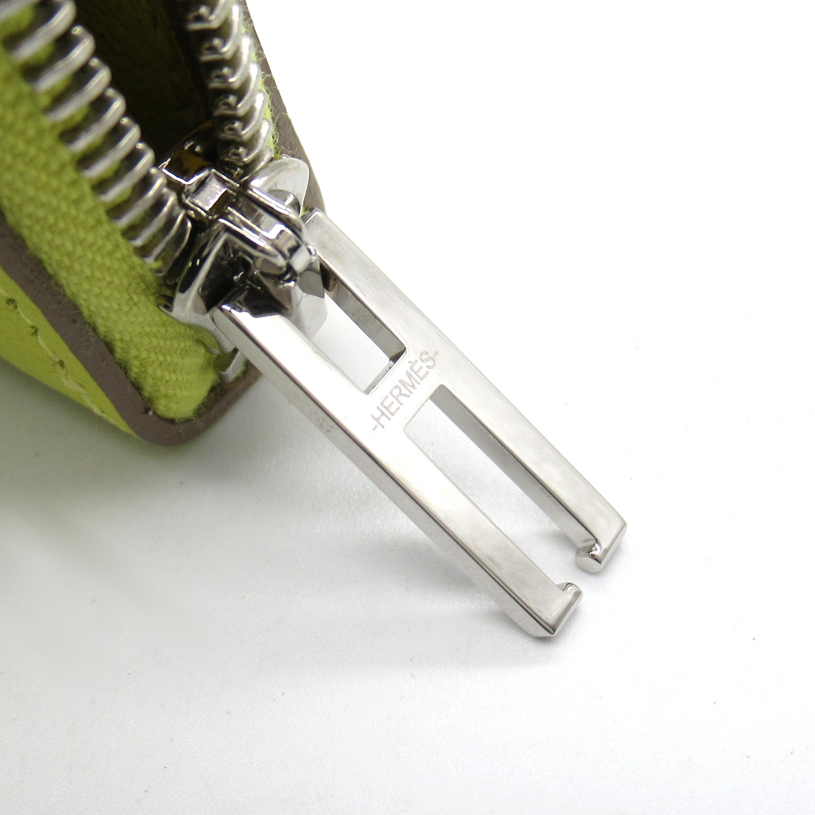 Hermes Zip Card Holder カードホルダー STAMP X【新品未使用】 Zipengo Chaine d'Ancre Compact card holder | Hermès Singapore