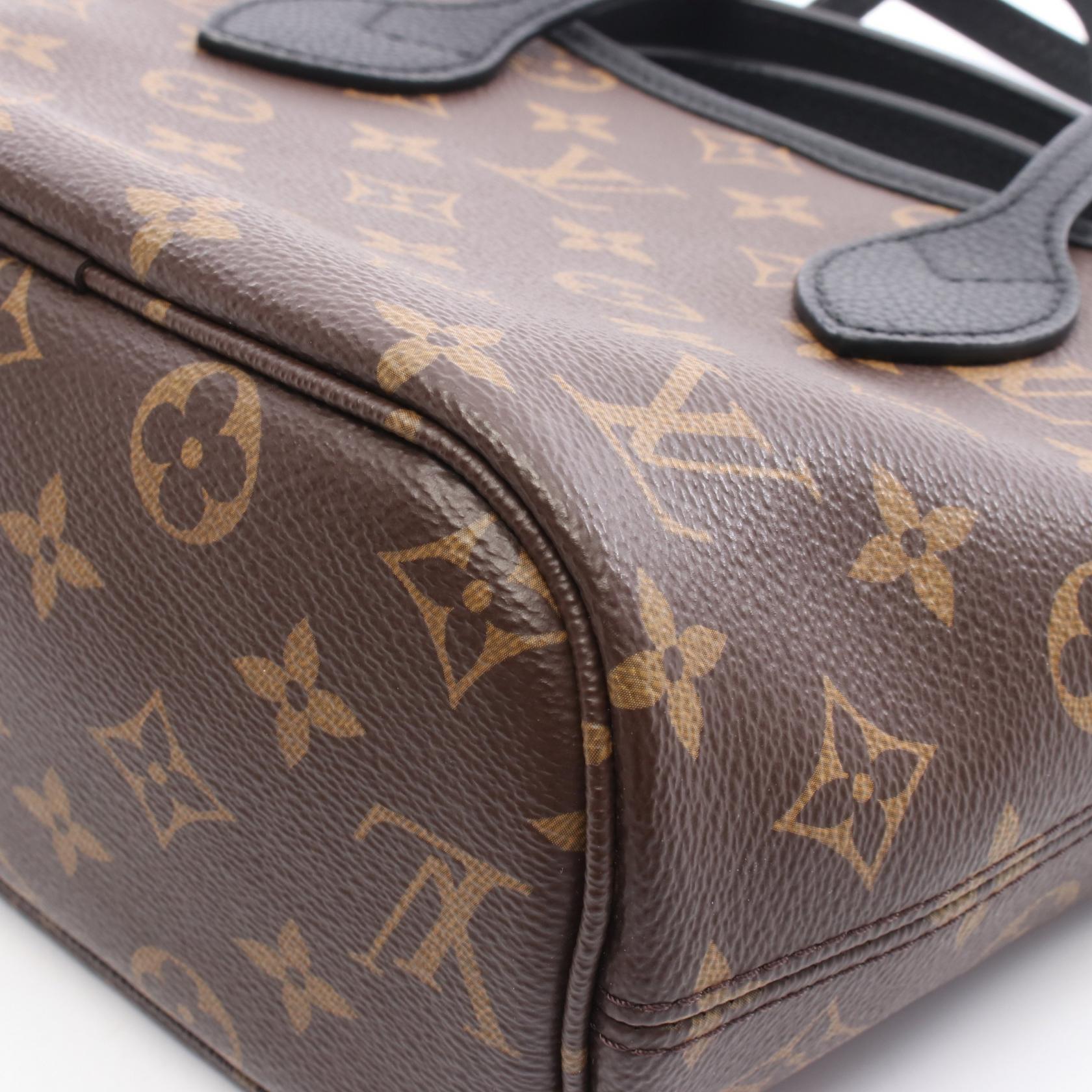 LOUIS VUITTON バッグ Louis Vuitton Monogram Canvas No. 7 Soft Trunk Wallet Bag