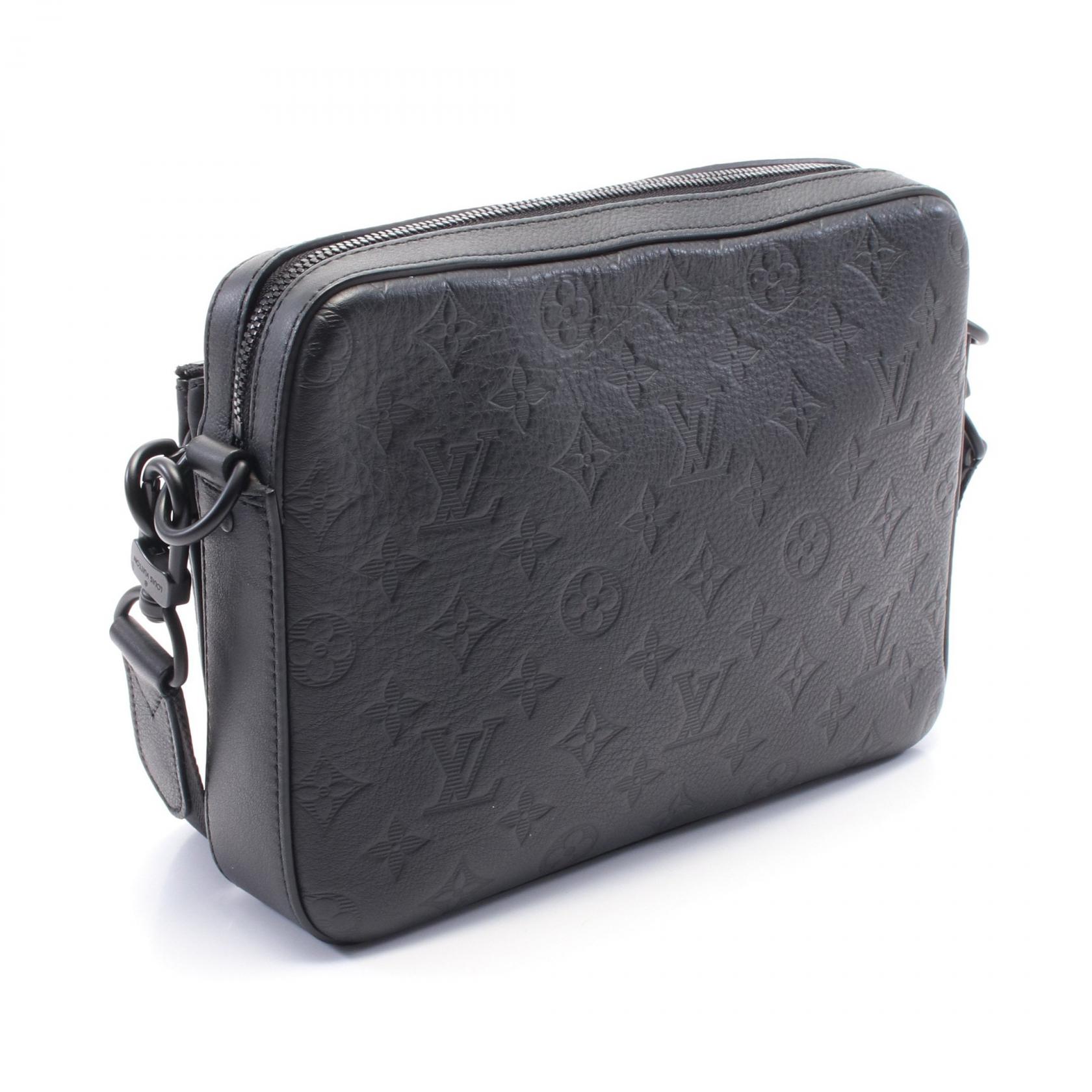 LOUIS VUITTON Trio Messenger Shoulder Bag M46602 Monogram