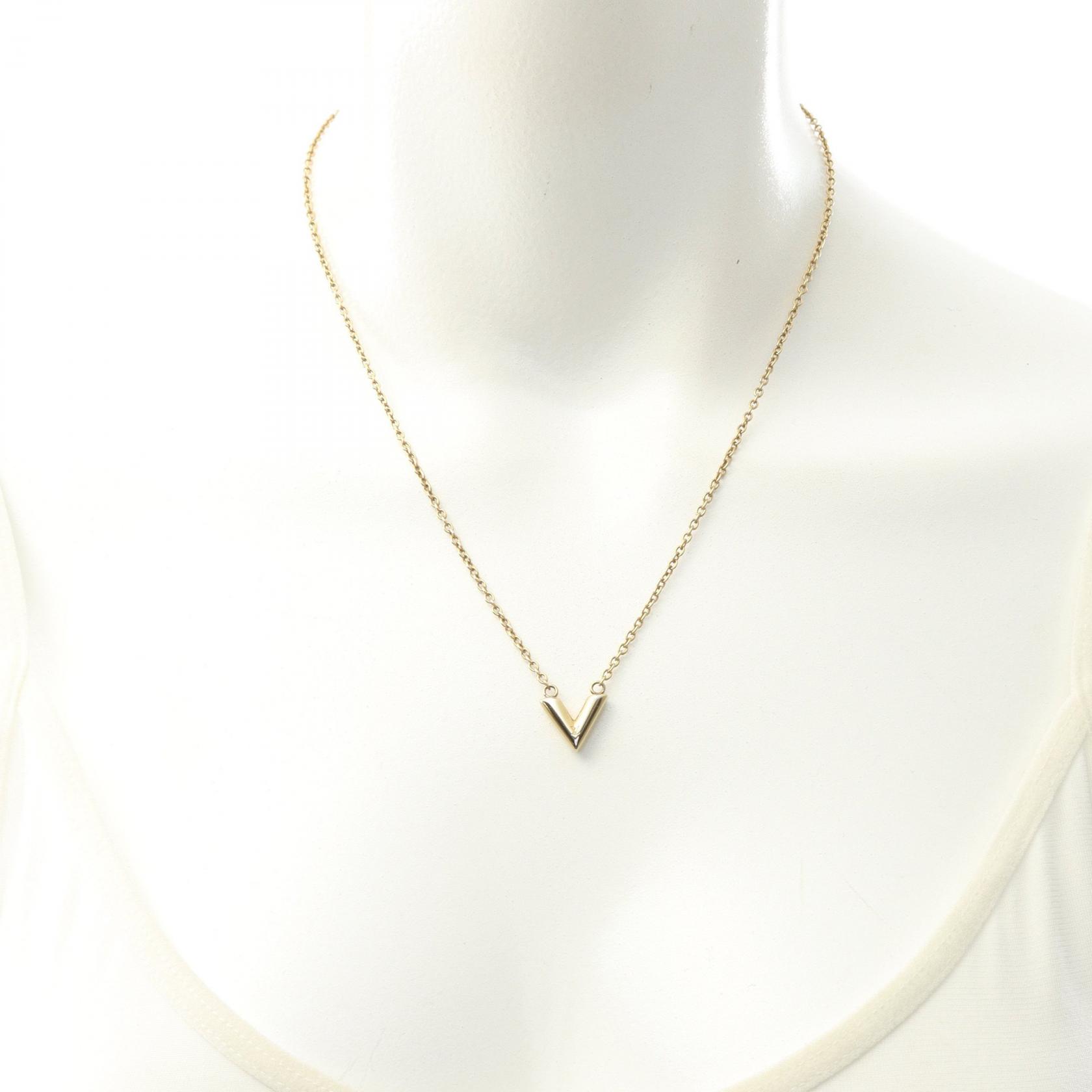 【LOUIS VUITTON】エッセンシャルV LOUIS VUITTON Essential V Necklace Pendant Gold Plated Used