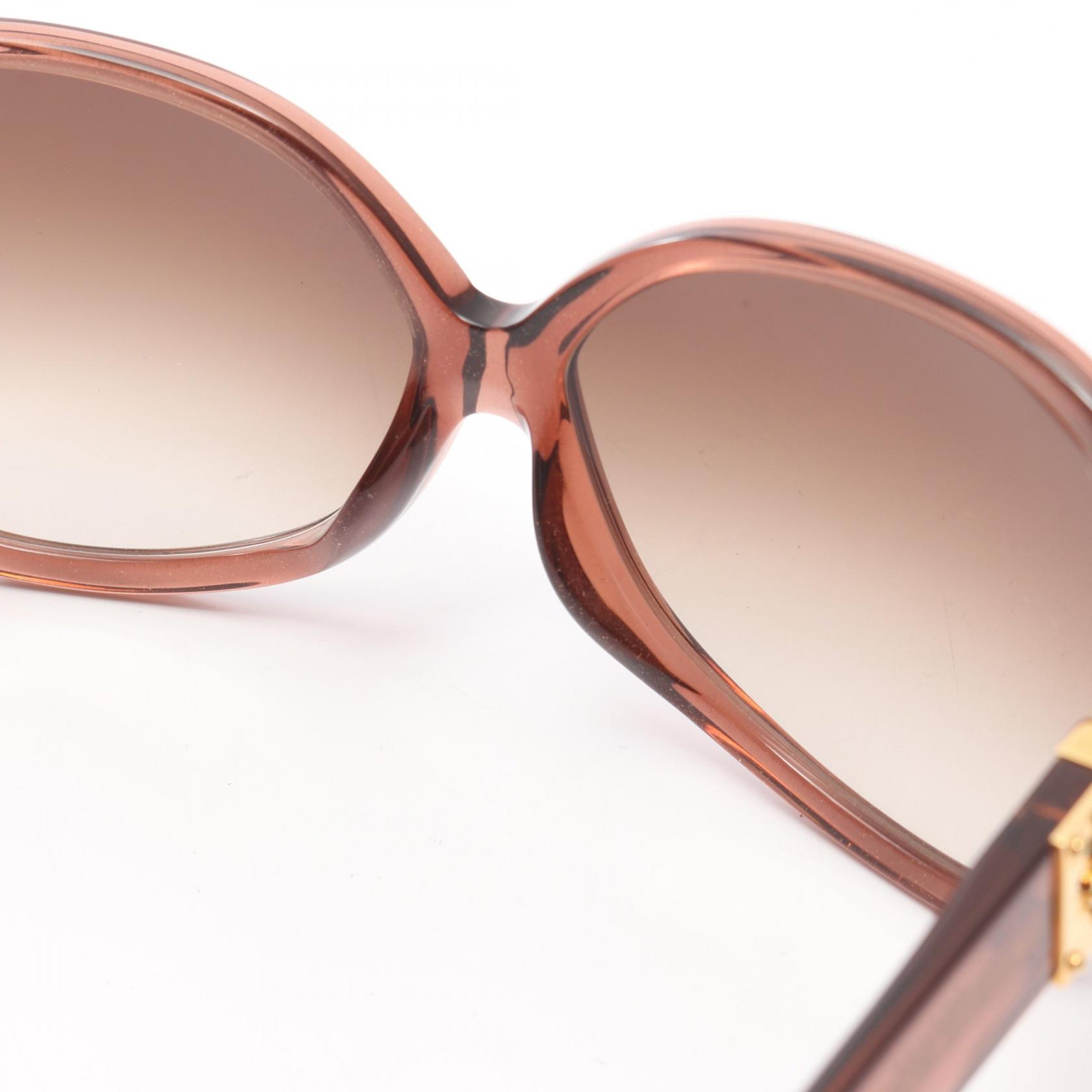 Louis Vuitton Oversized Brown Sunglasses Brown Eyewear for Women | LOUIS VUITTON ® main image 3