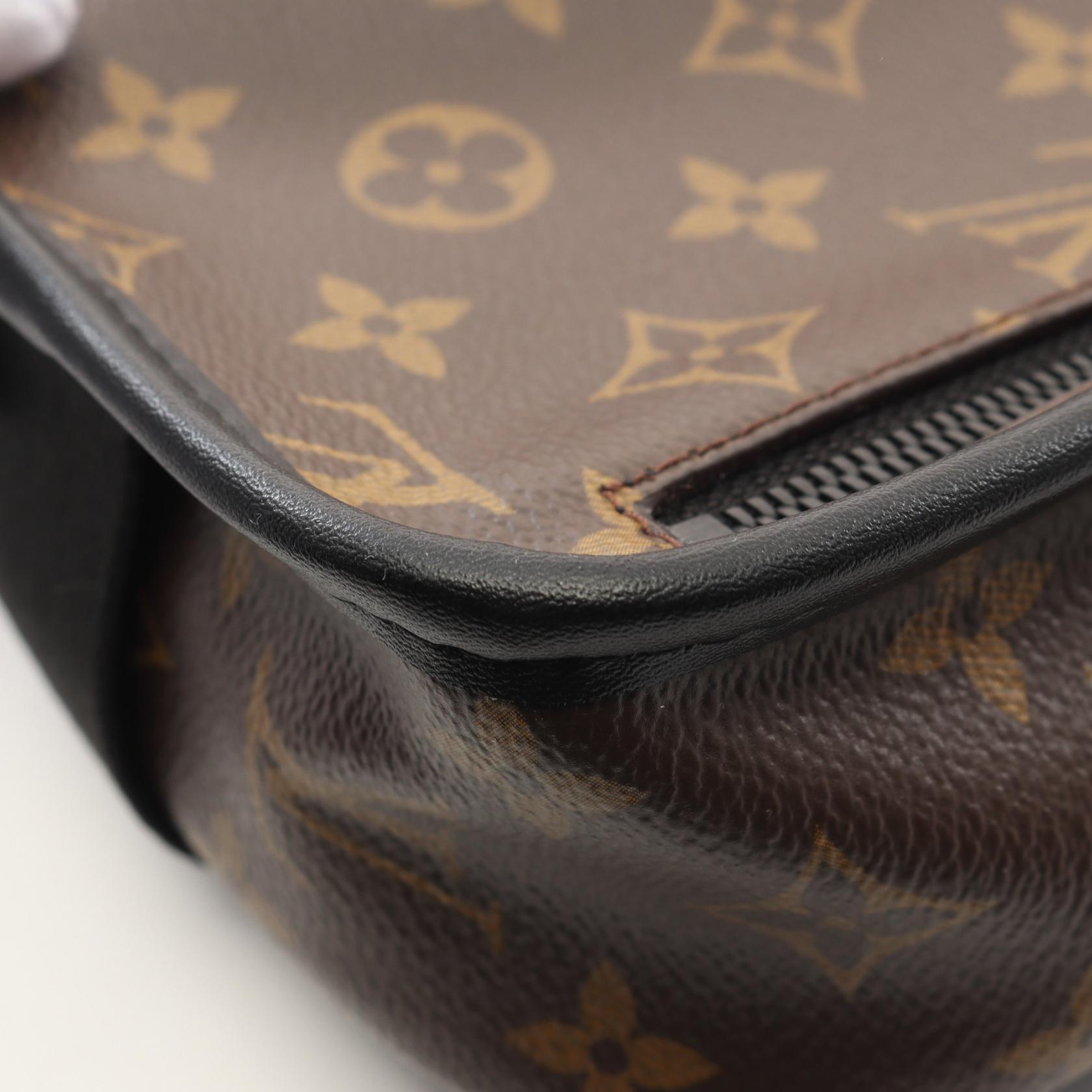 Louis Vuitton Chantilly GM Crossbody