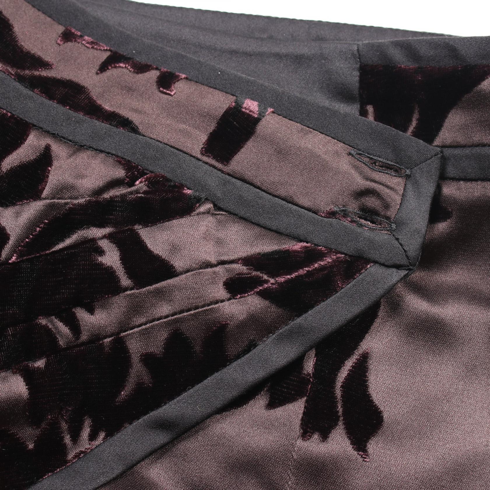 GUCCI wrap skirt 338 jupe 300624 Fabric Purple Black Used | eBay GUCCI wrap skirt 338 jupe 300624 Fabric Purple Black Used | eBay