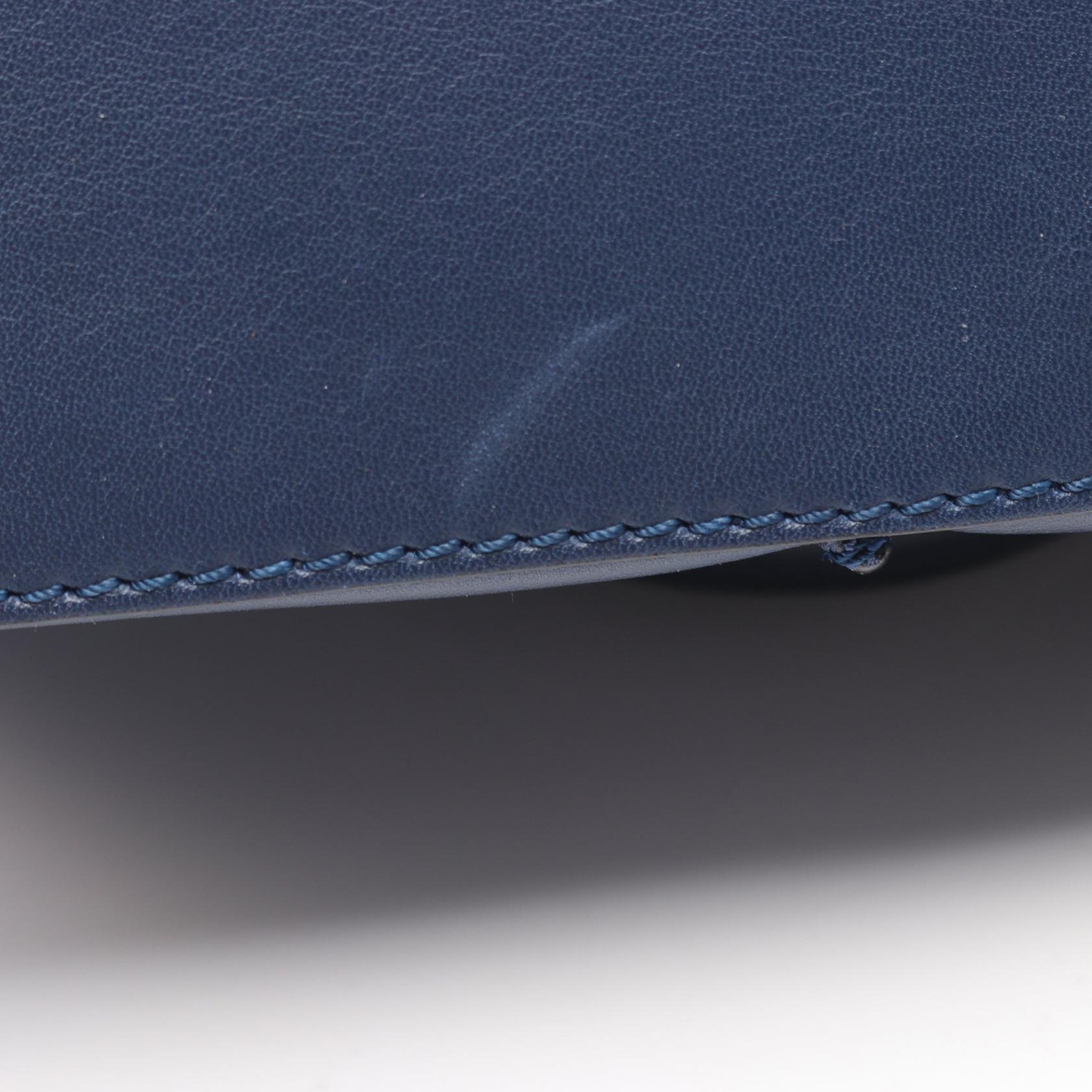 TOD'S トッズ　クロスボディショルダー　クラッチ　ロイヤルブルー TOD'S D-styling shoulder crossbody Handbag leather Navy Used Women