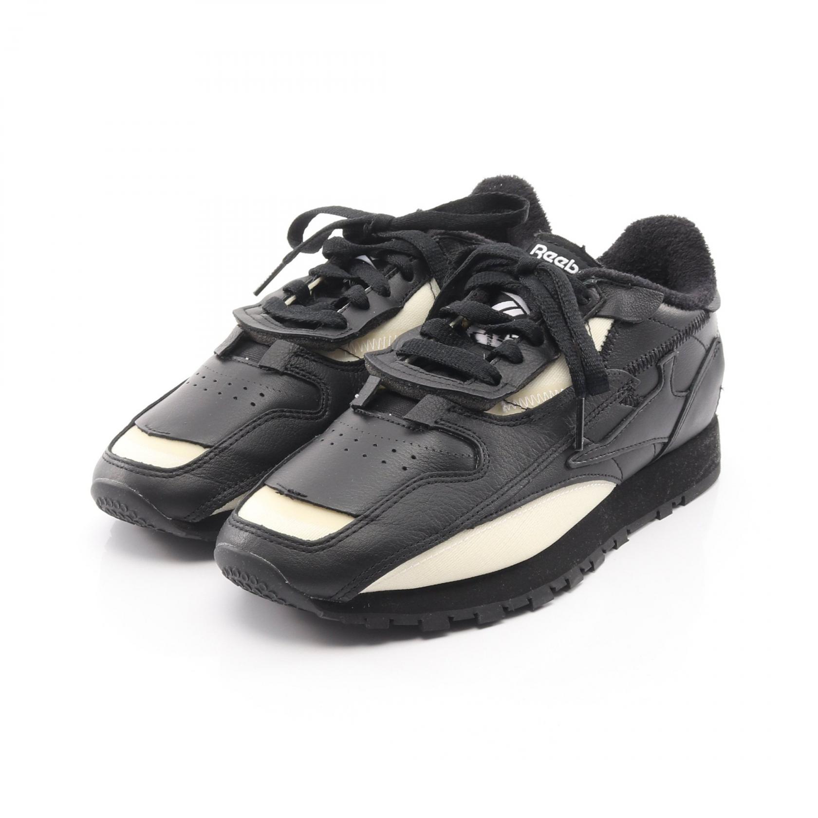 メゾンマルジェラ22 × Reebok スニーカー