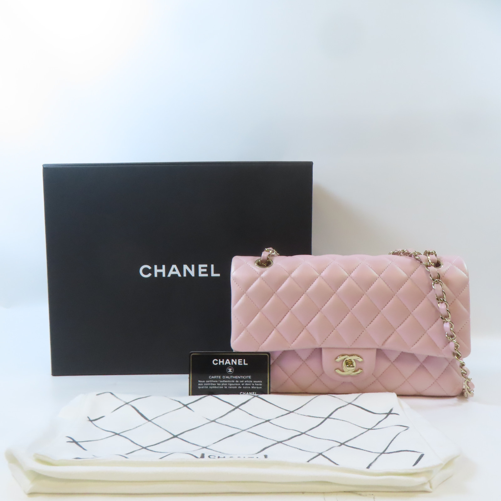 CHANEL Quilted CC GHW Classic 25 Chain Shoulder Handbag