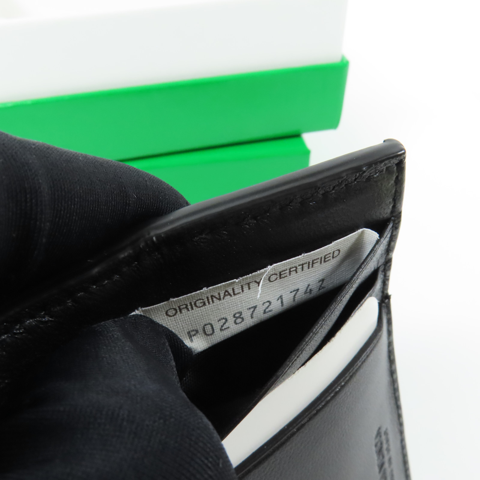 BOTTEGA VENETA BV GHW Cassette Zipped Card Case 681010 Lambskin