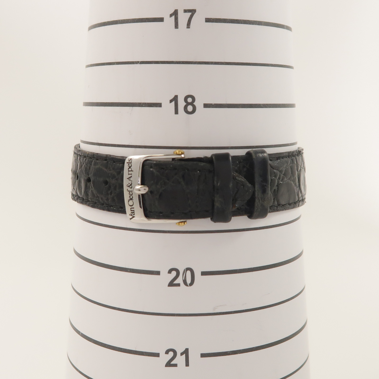 ね*こ様 Van Cleef & Arpels & Cartier ほか　箱、紙 Van Cleef & Arpels La Collection Quartz Watch Stainless Steel 18K