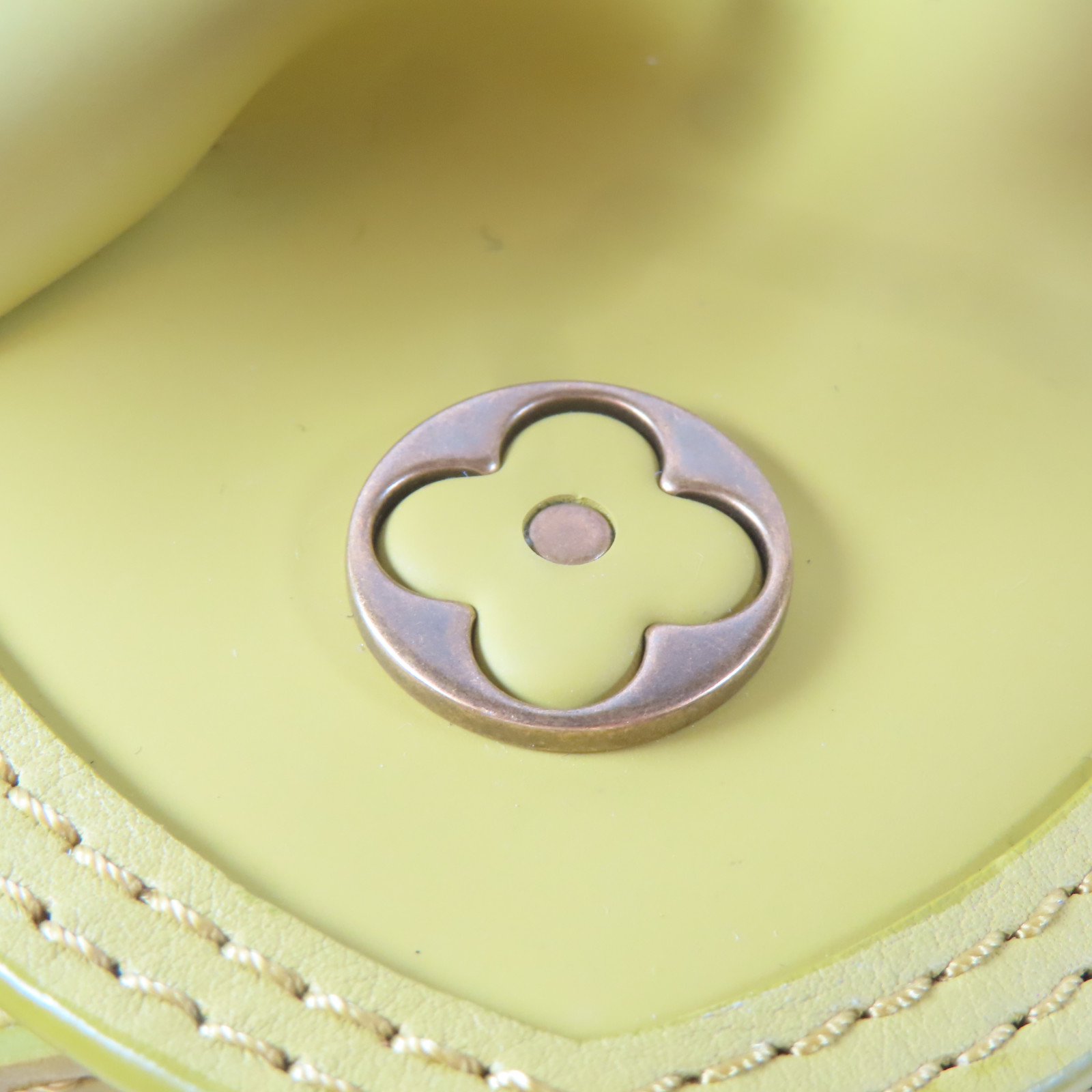 A LIMITED EDITION ARTYCAPUCINES CALFSKIN LEATHER CAPUCINES