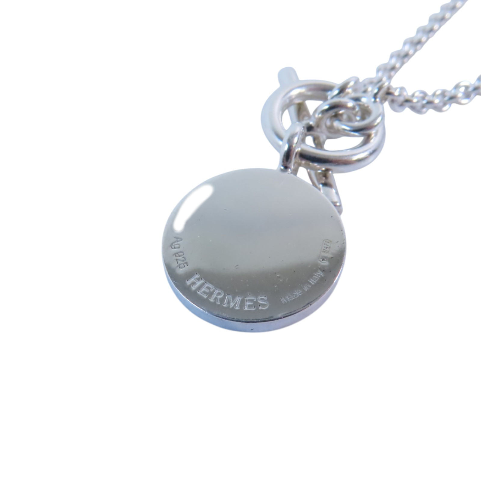 【HERMES】Pendente Amulettes H Ex-Libris Amulettes Hermès Ex-Libris pendant | Hermès USA