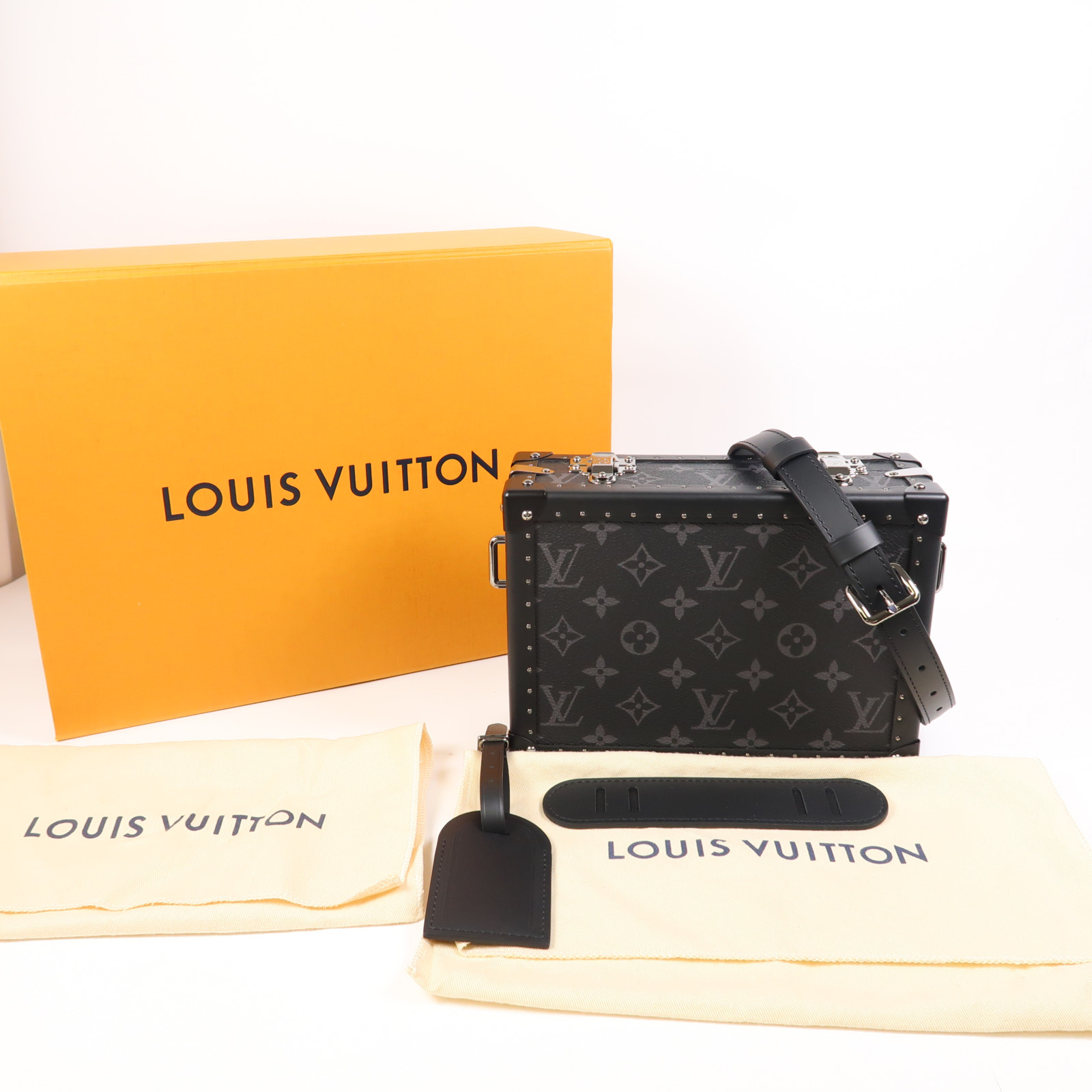LOUIS VUITTON LV SHW Clutch Box Shoulder Bag M20251 Monogram