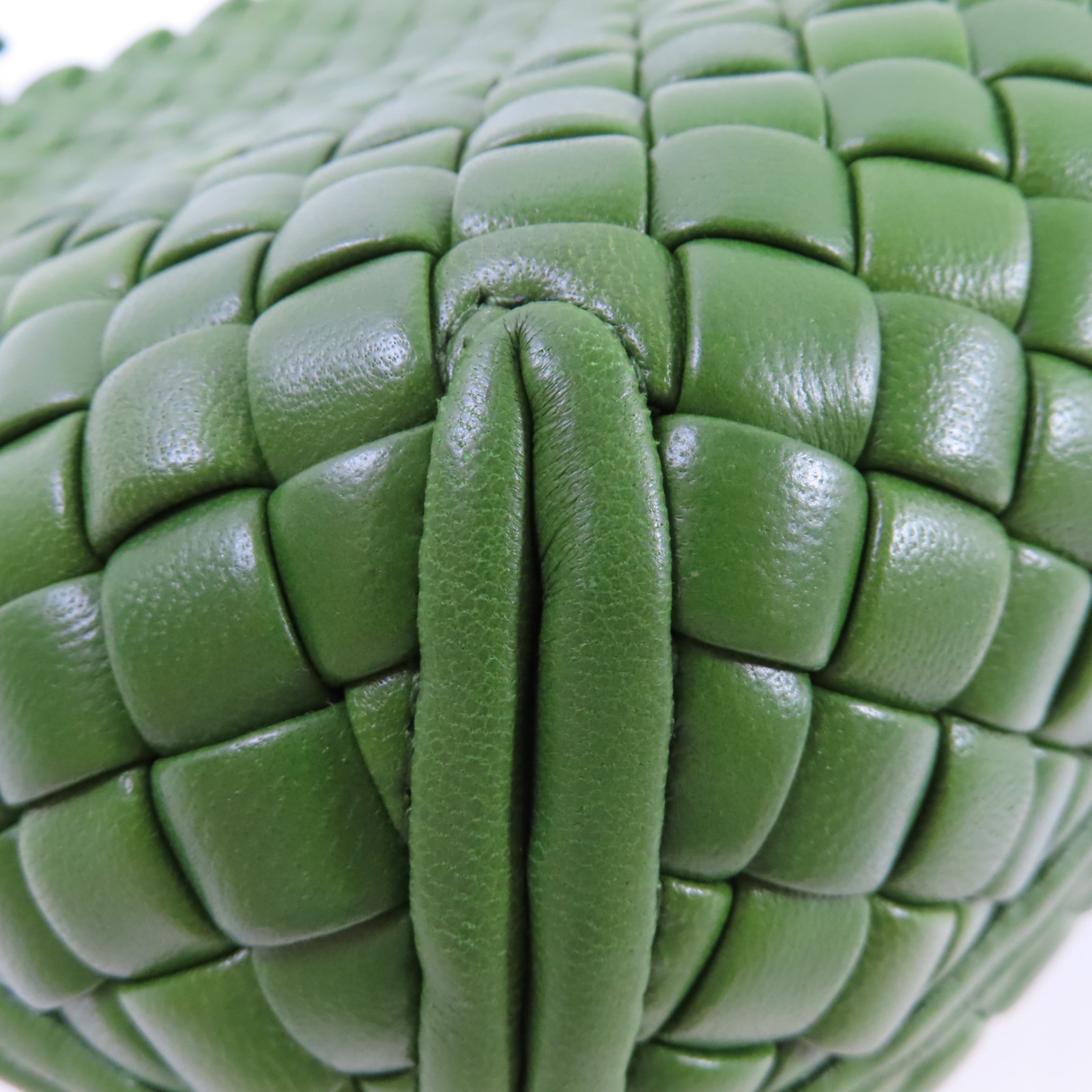 BOTTEGA VENETA BV GHW Clicker Shoulder Bag Intrecciato