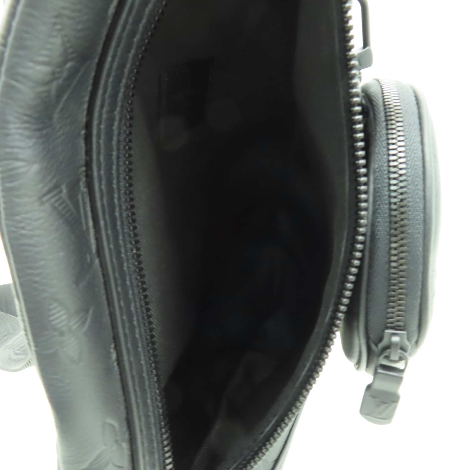 LOUIS VUITTON LV Duo Slingbag Shoulder Bag M21890 Monogram Shadow Black