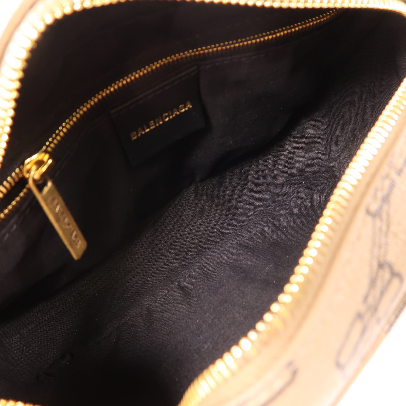 15%OFF* BALENCIAGA GHW Signature Small Shoulder Bag 702701 Coated