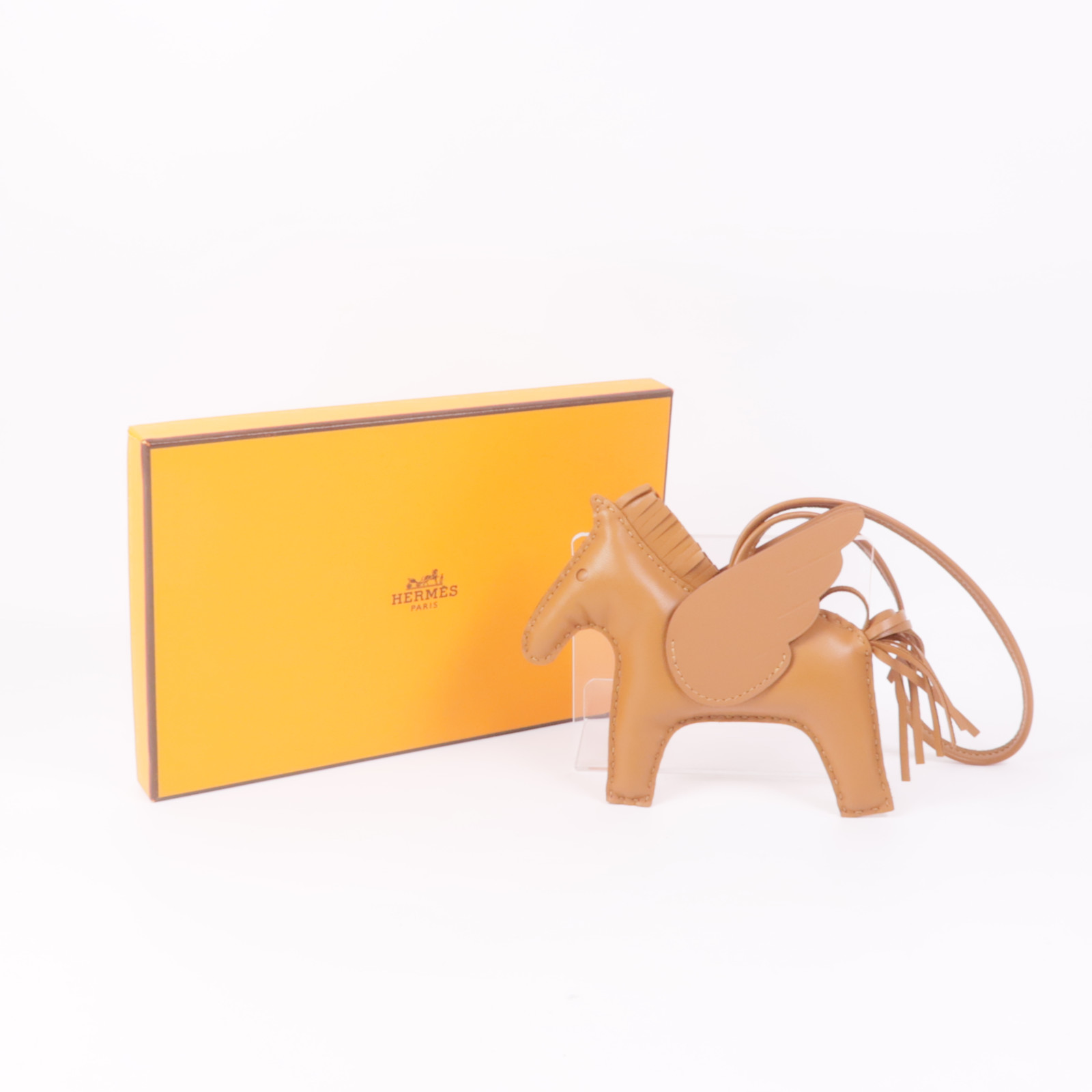 エルメス Rodeo Pegase PM バッグ アクセサリー gold Rodeo Pegase PM charm | Hermès USA