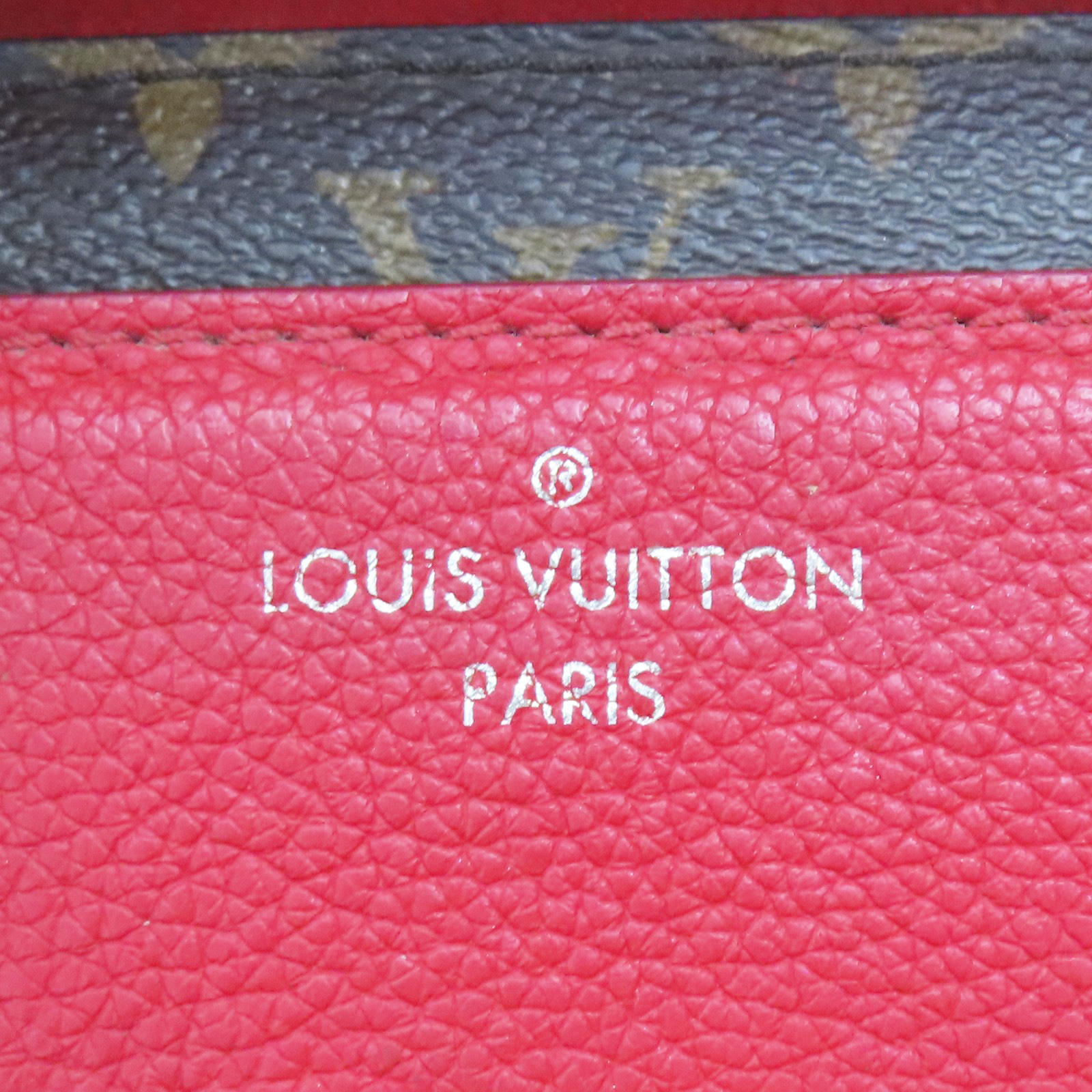 LOUIS VUITTON Victoire Chain Shoulder Bag Monogram Canvas Brown