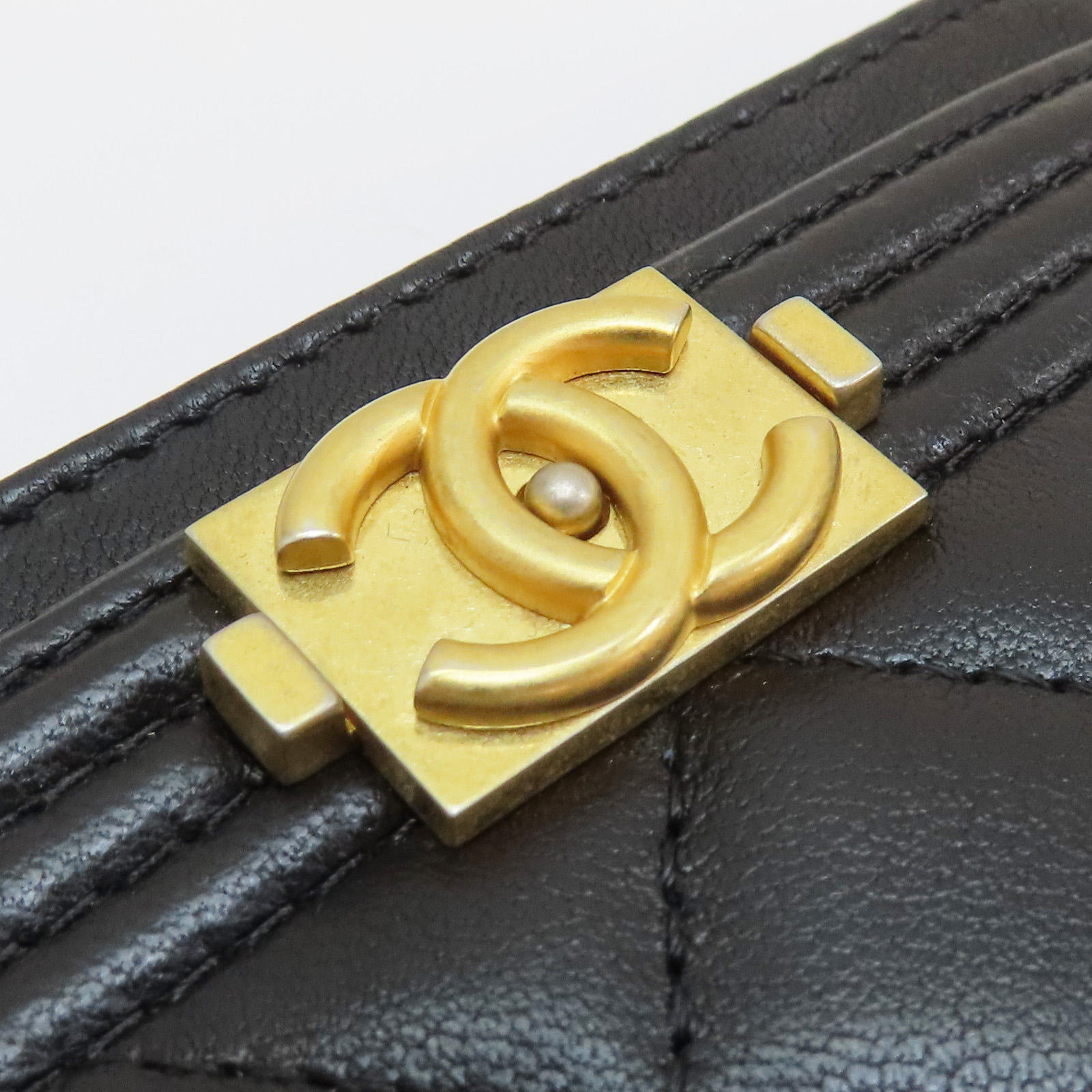 CHANEL Boy Card Holder Black Quilted Lambskin Leather | eBay CHANEL Boy Card Holder Black Quilted Lambskin Leather | eBay