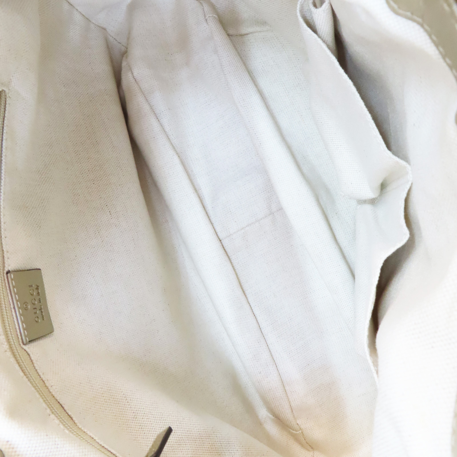 GUCCI GG Canvas Sukey Hobo Shoulder Handbag Beige White