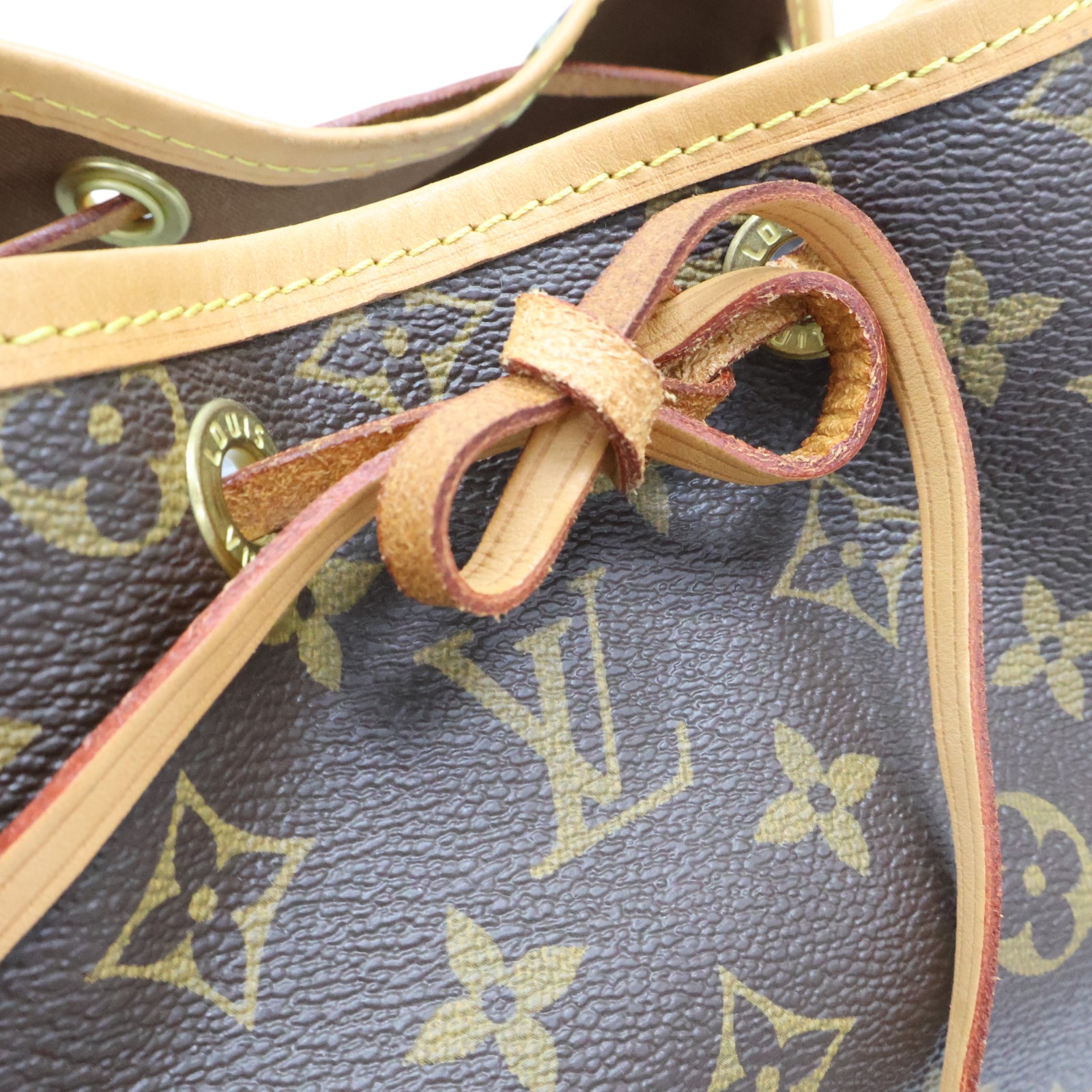 LOUIS VUITTON Petit Noe Shoulder Bag Monogram Canvas Brown