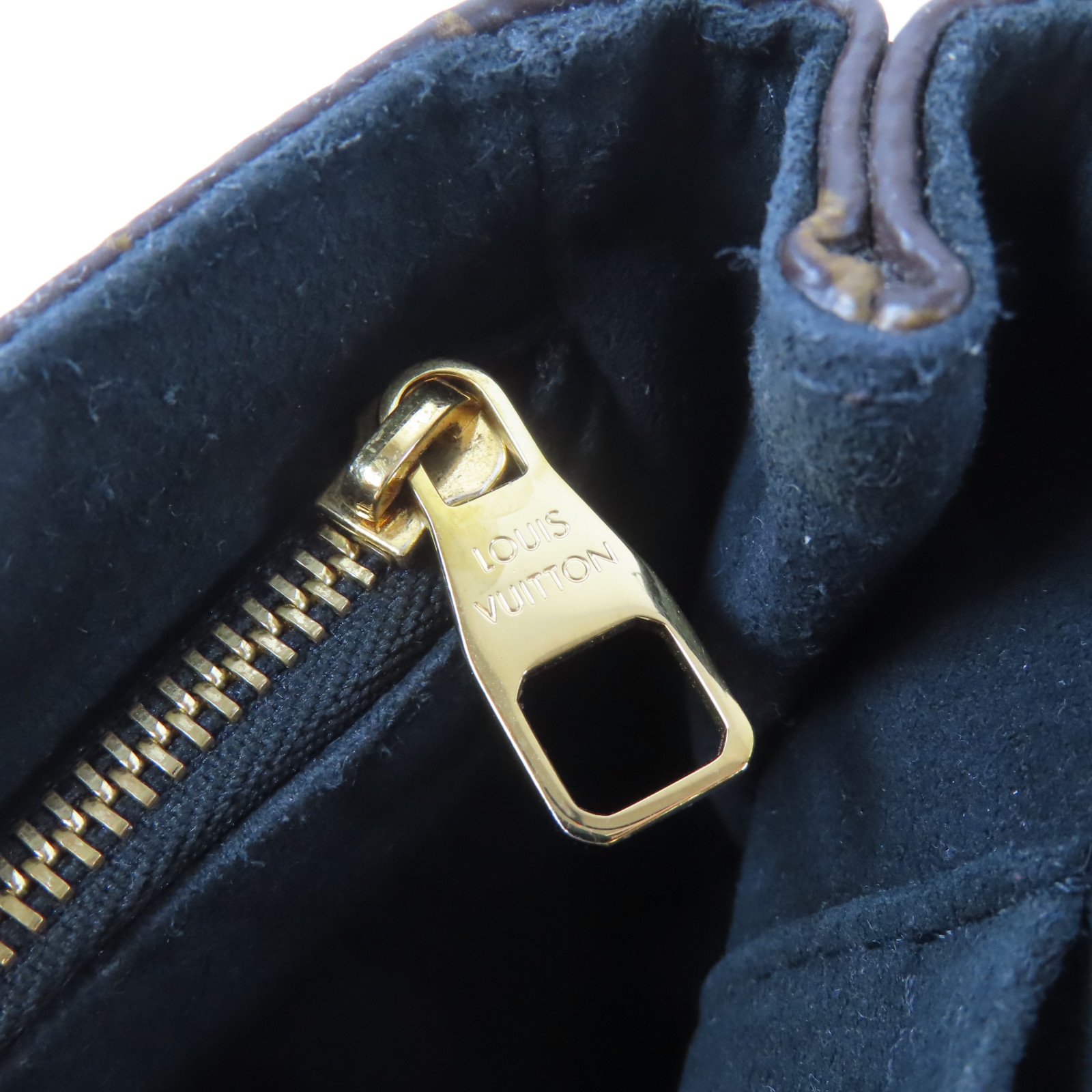 LOUIS VUITTON LV Saint Placide Chain Shoulder Bag M43714