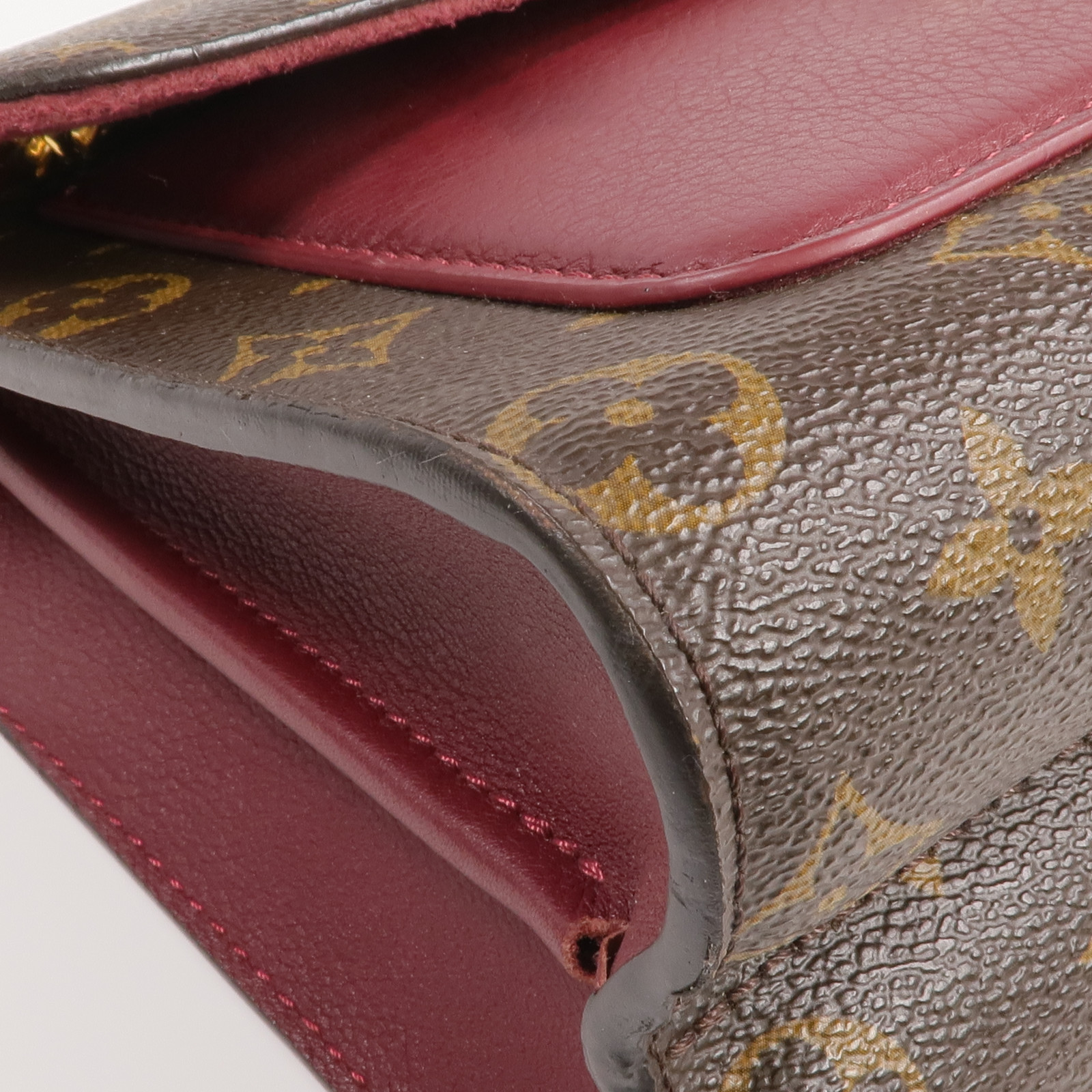 LOUIS VUITTON LV GHW Victoire Chain Shoulder Bag AH0197 Monogram