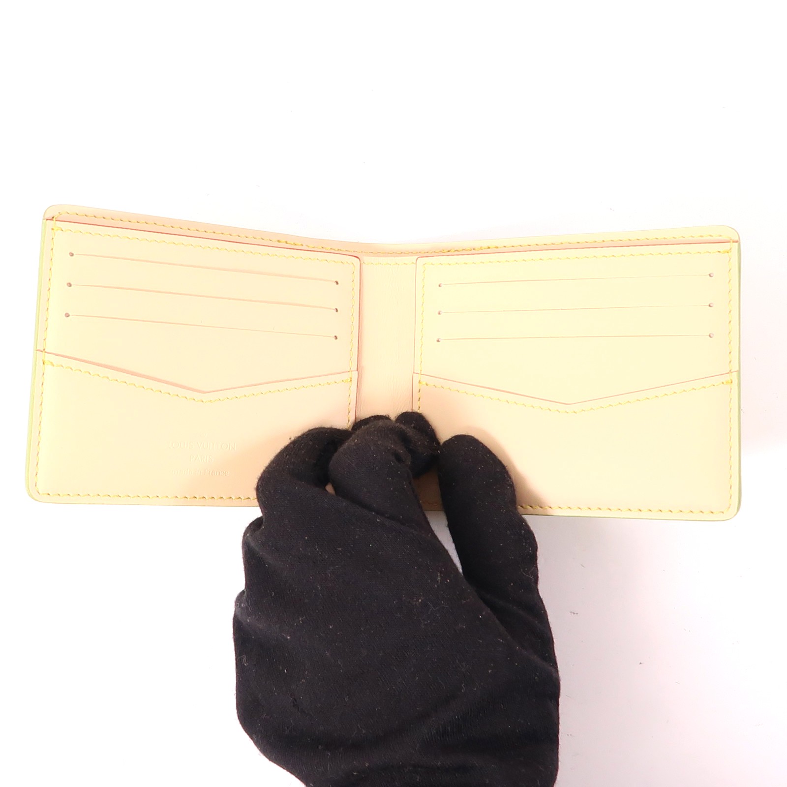 LOUIS VUITTON - 若林ページ Louis Vuitton Damier Graphite Wallet Elephant Print