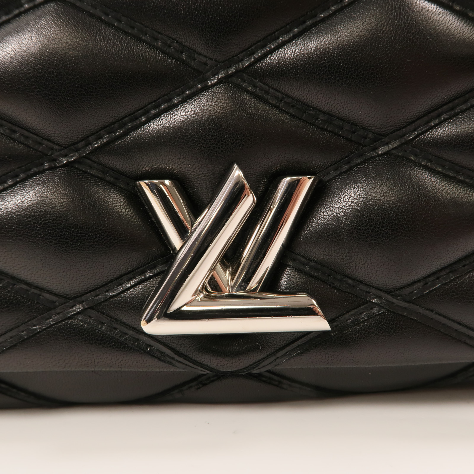 LOUIS VUITTON LV SHW Go-14 PM Chain Shoulder Bag M50216 Malletage