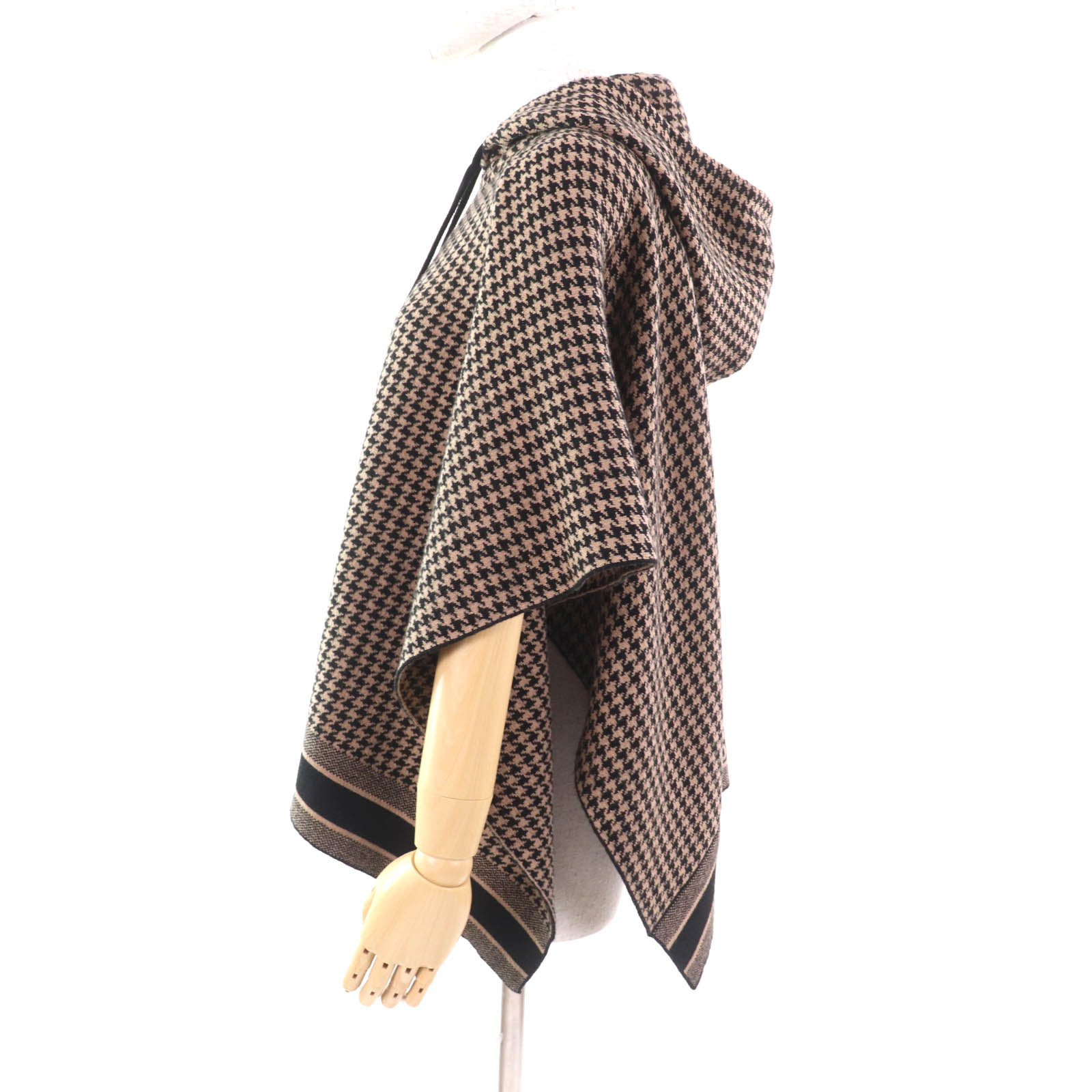 Excellent Christian Dior poncho Brown black cashmere Women 40