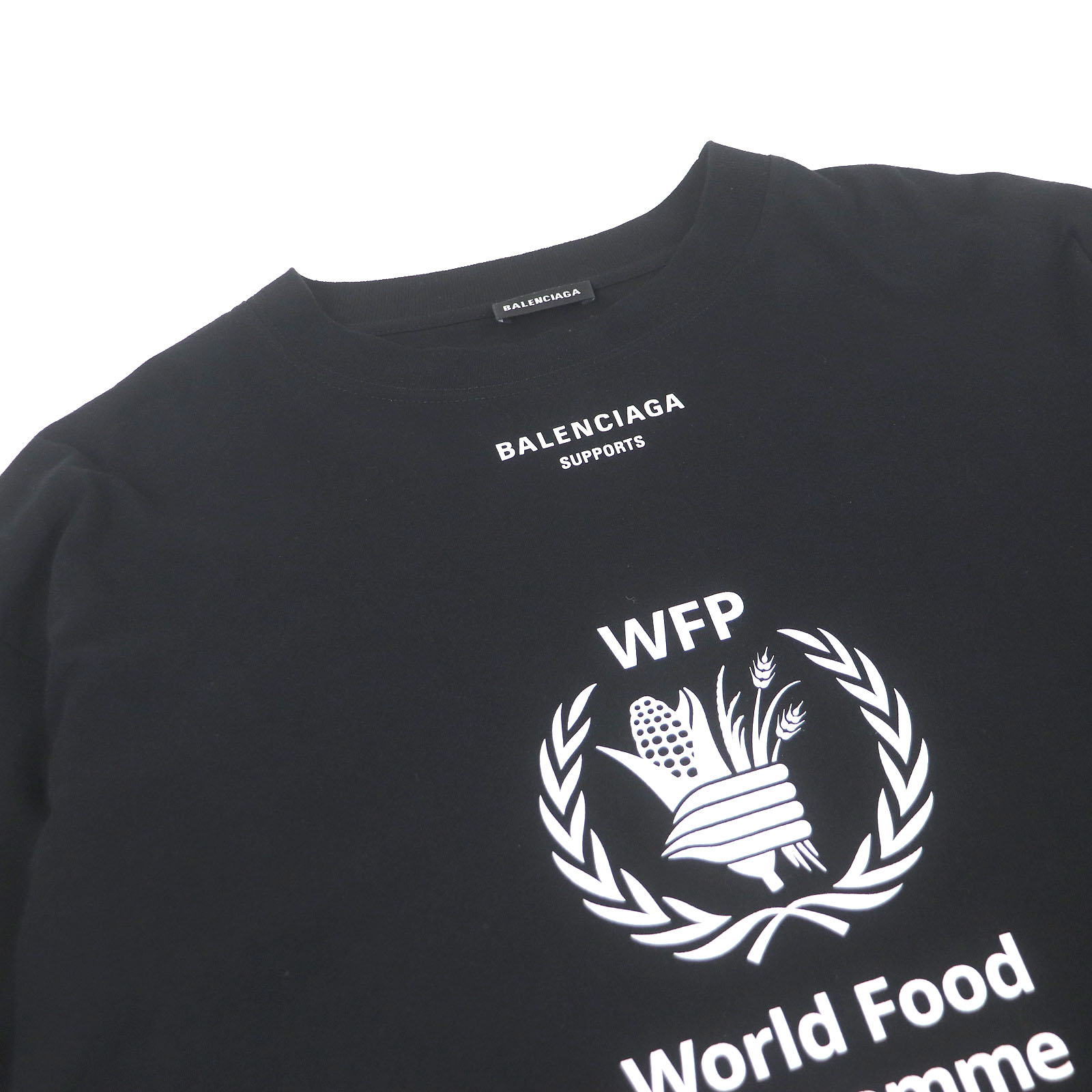 BALENCIAGA Short sleeve T-shirt World Food Programme Oversized  display picture 1