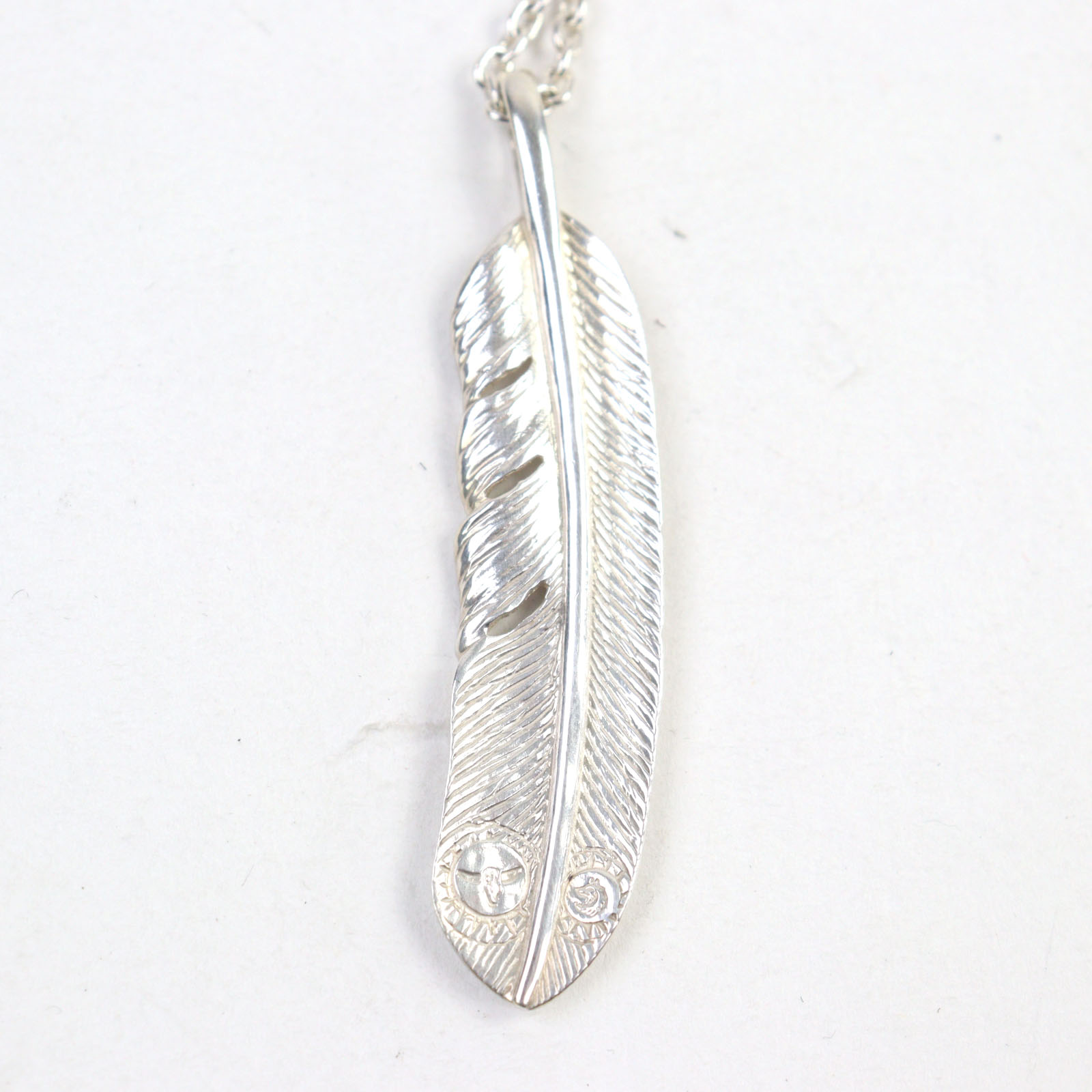 TADY&KING Necklace Extra-large Silver Feather Ganja Horn Accessory