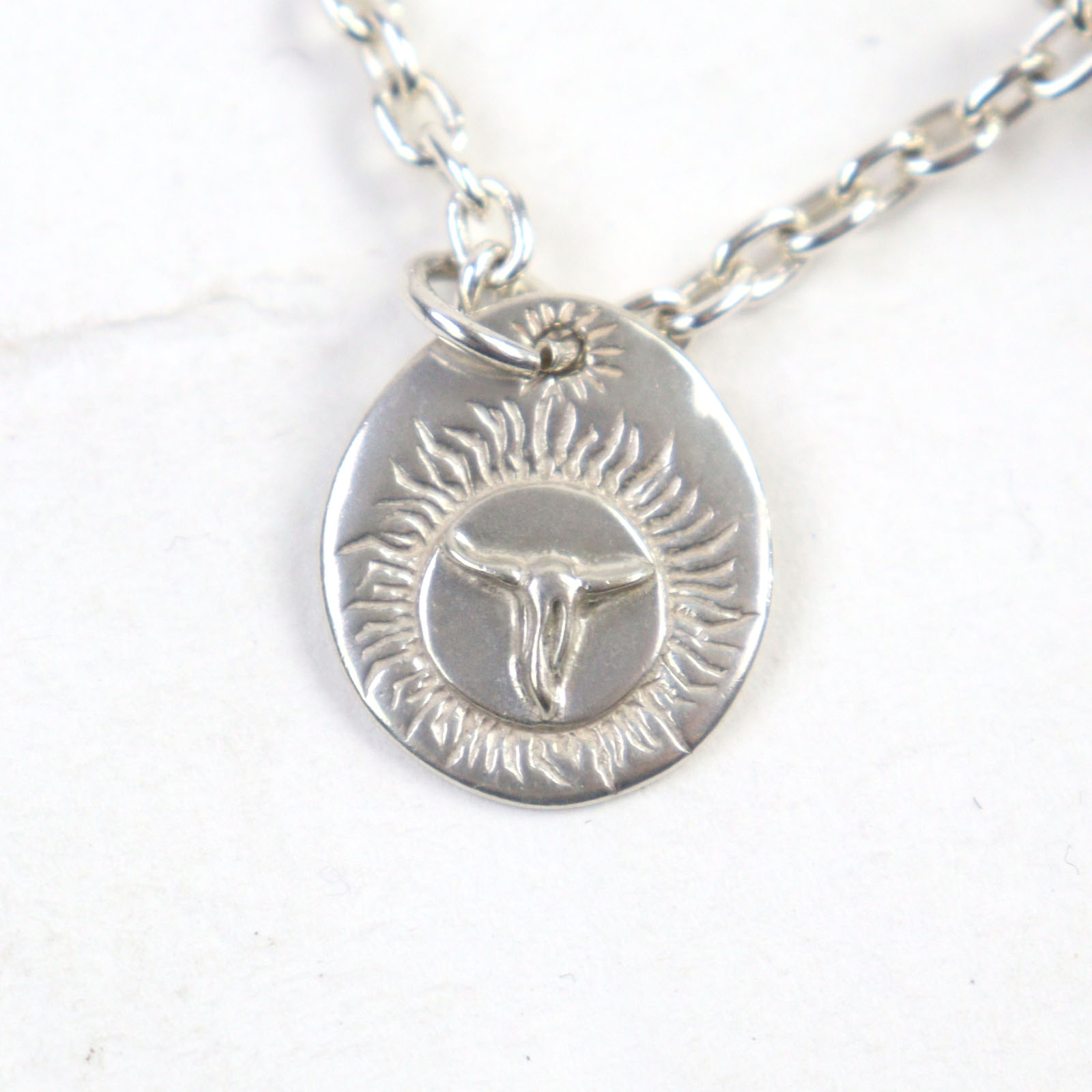 TADY&KING Necklace Extra-large Silver Feather Ganja Horn Accessory