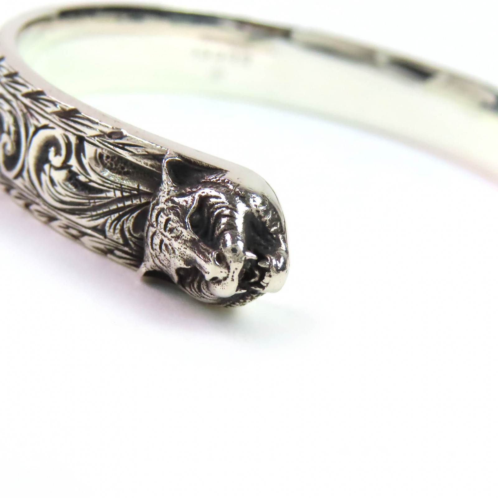 GUCCI Bangle Arabesque motif cat head tiger Bracelet Silver AG925