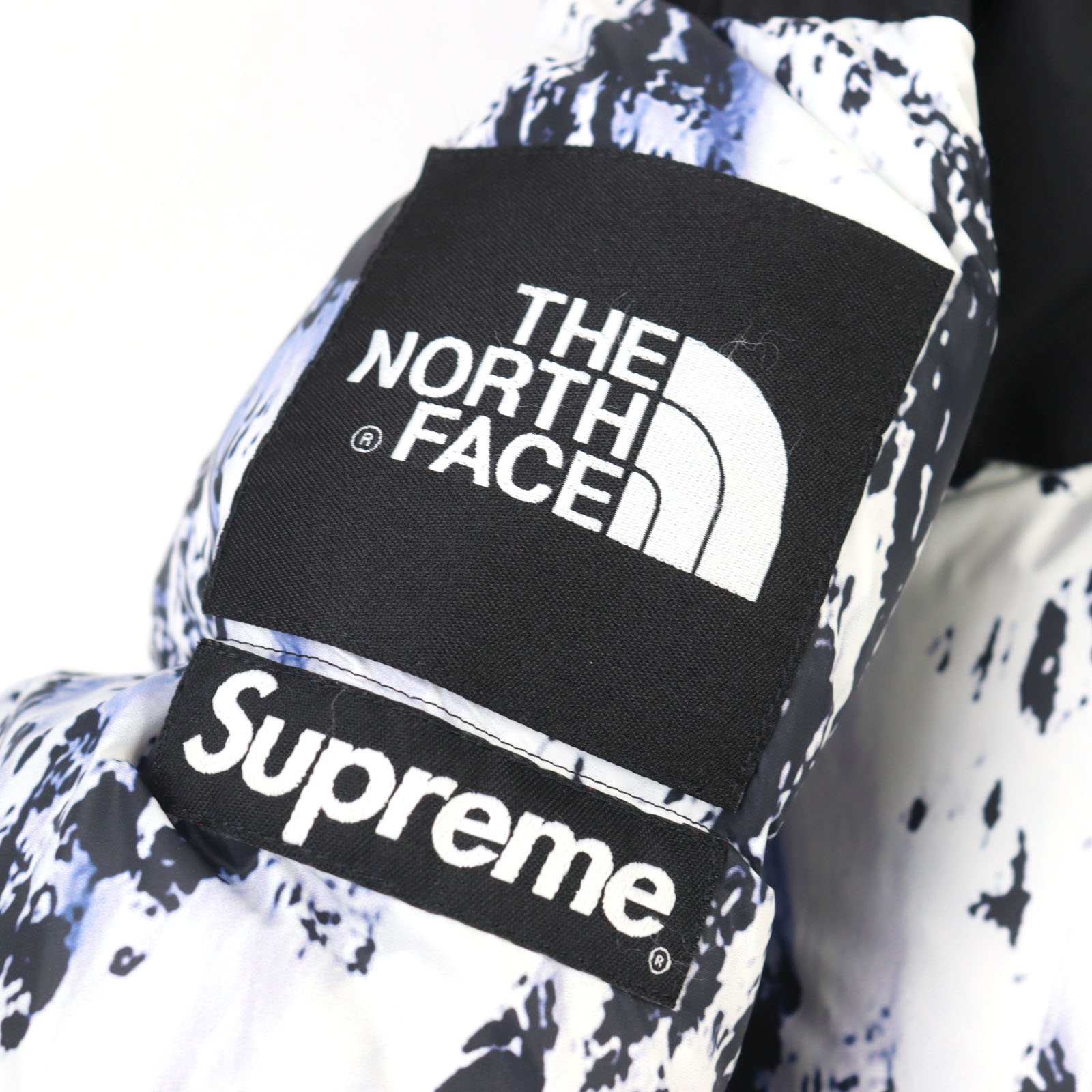 Supreme THE NORTH FACE Down jacket Baltoro Jacket Mountain Logo