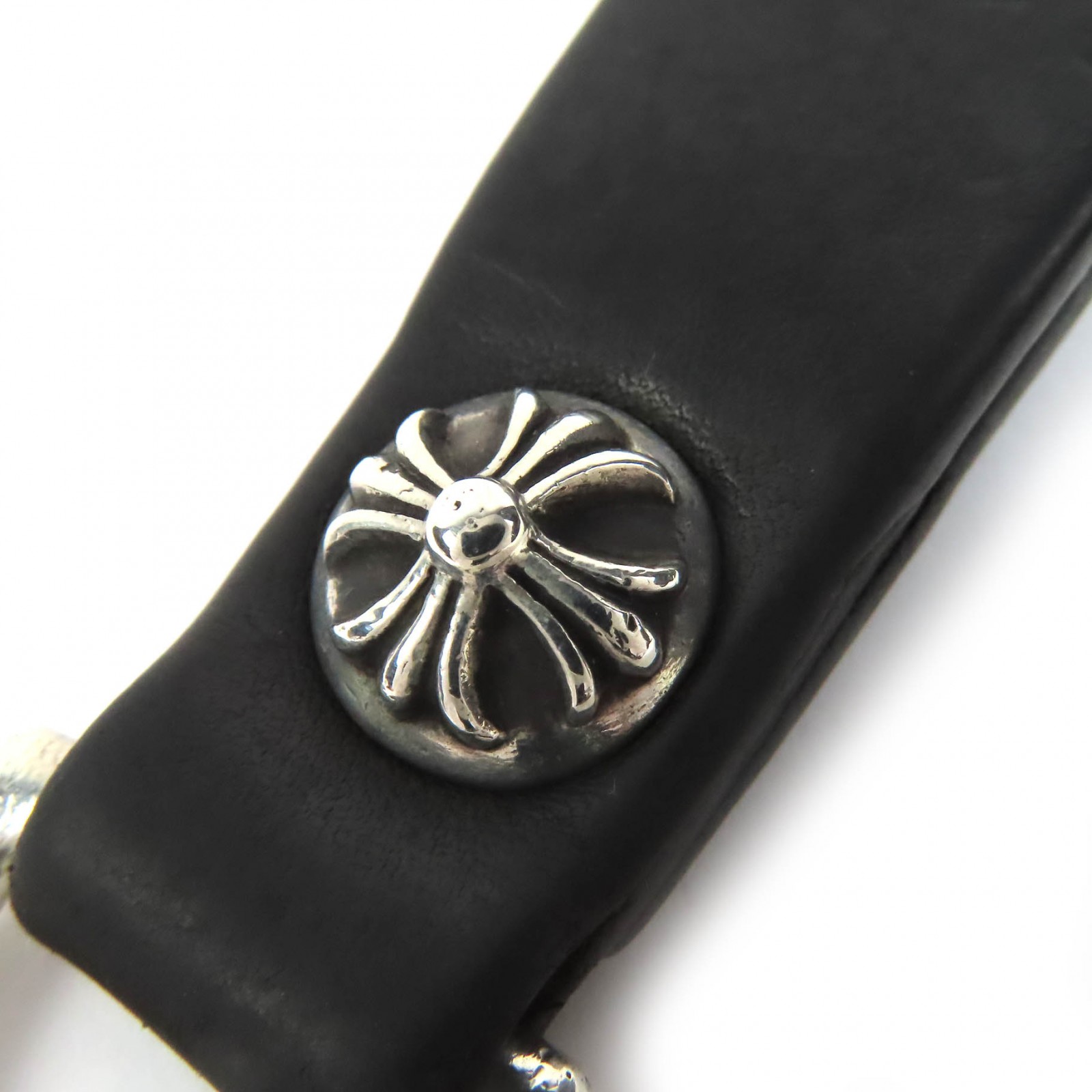 Great CHROME HEARTS Crossball D-ring belt loop keychain with