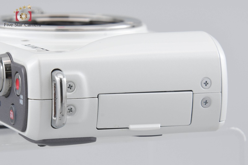 Panasonic LUMIX DMC-GF2 White Digital Mirrorless Camera [Japanese